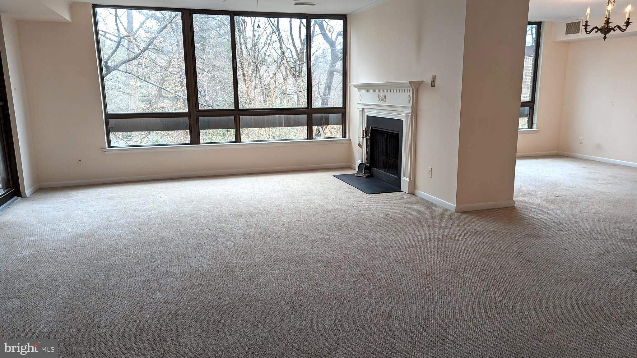 SUMNER VILLAGE - Residential Lease