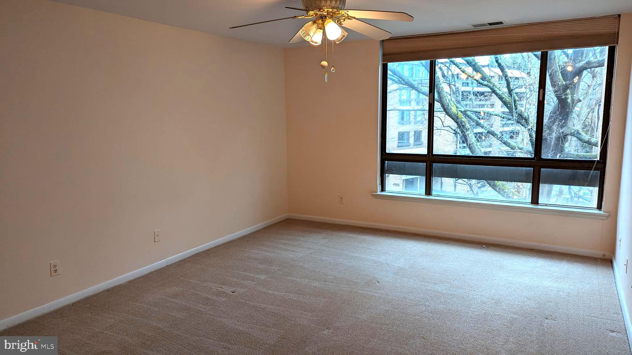 SUMNER VILLAGE - Residential Lease