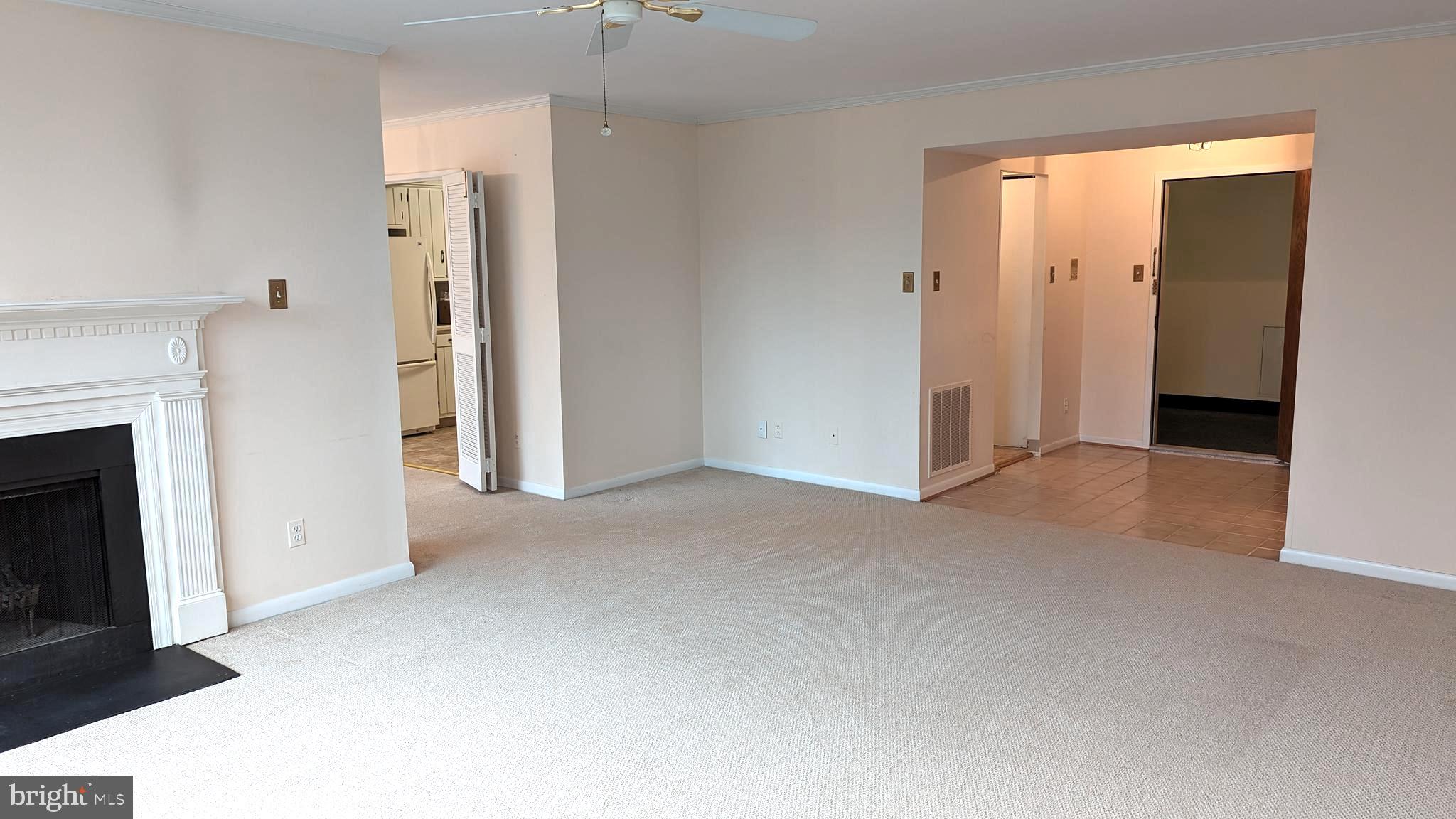 SUMNER VILLAGE - Residential Lease