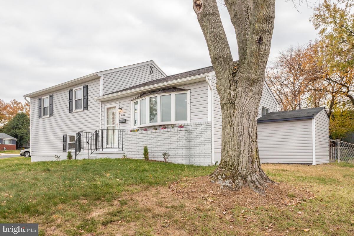 GLEN BURNIE PARK - Residential