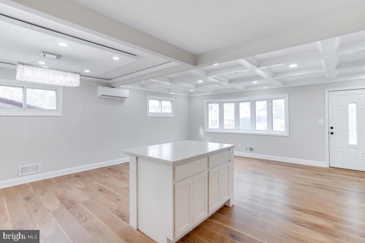 GLEN BURNIE PARK - Residential