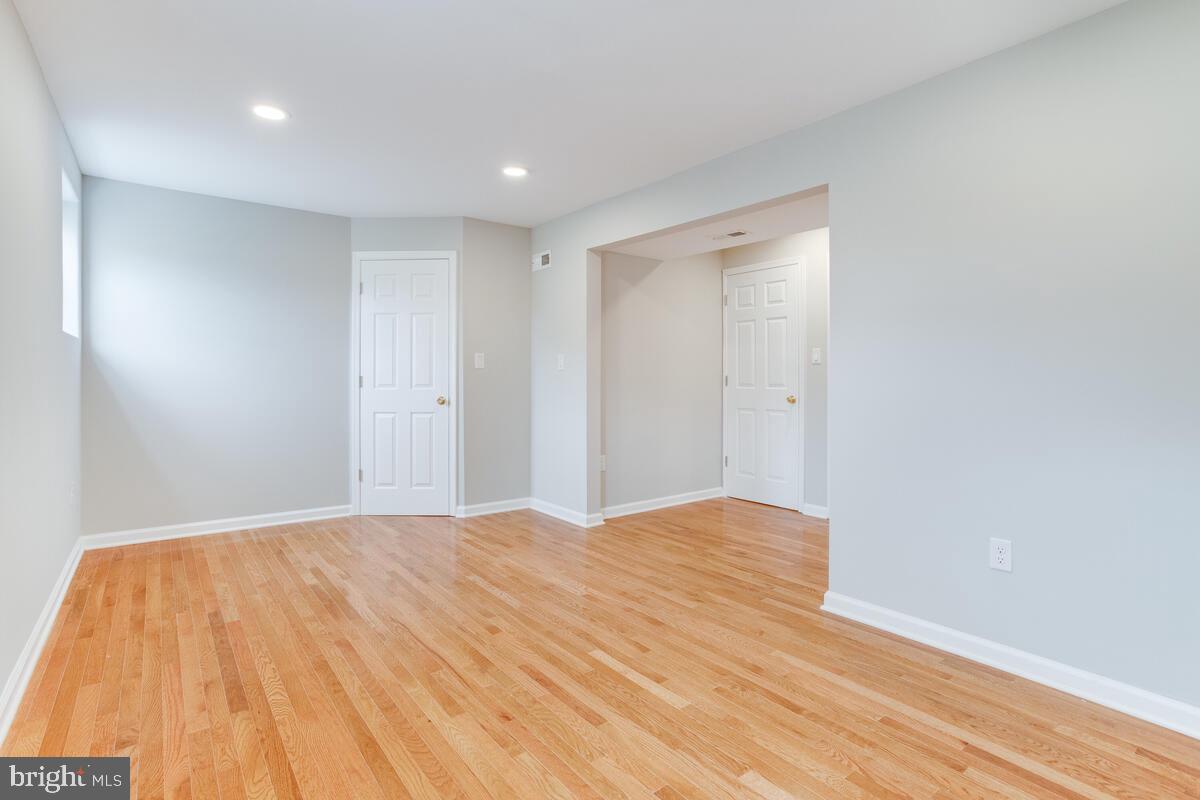 GLEN BURNIE PARK - Residential