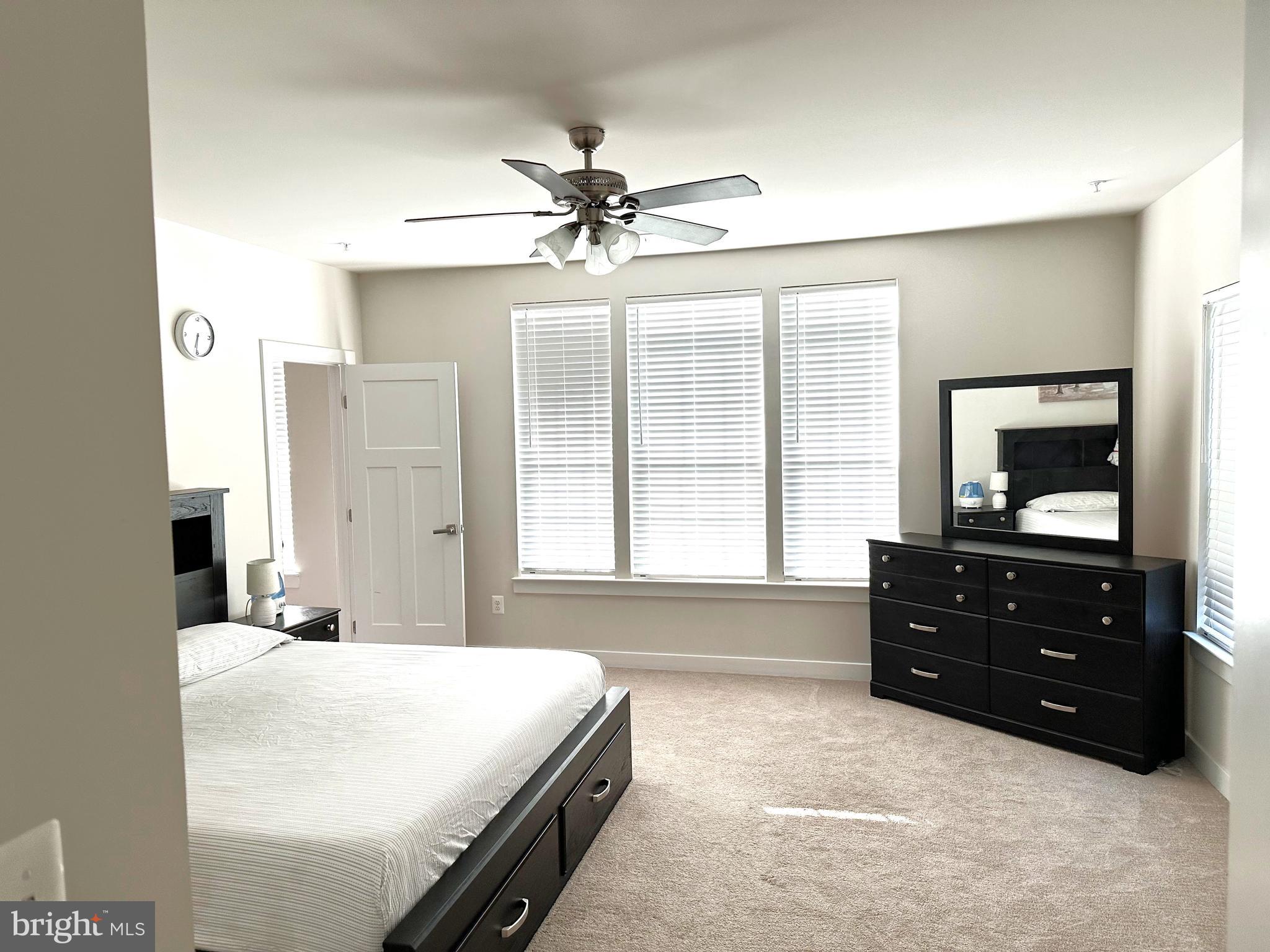 ARCOLA TOWN CENTER CONDO - Residential Lease