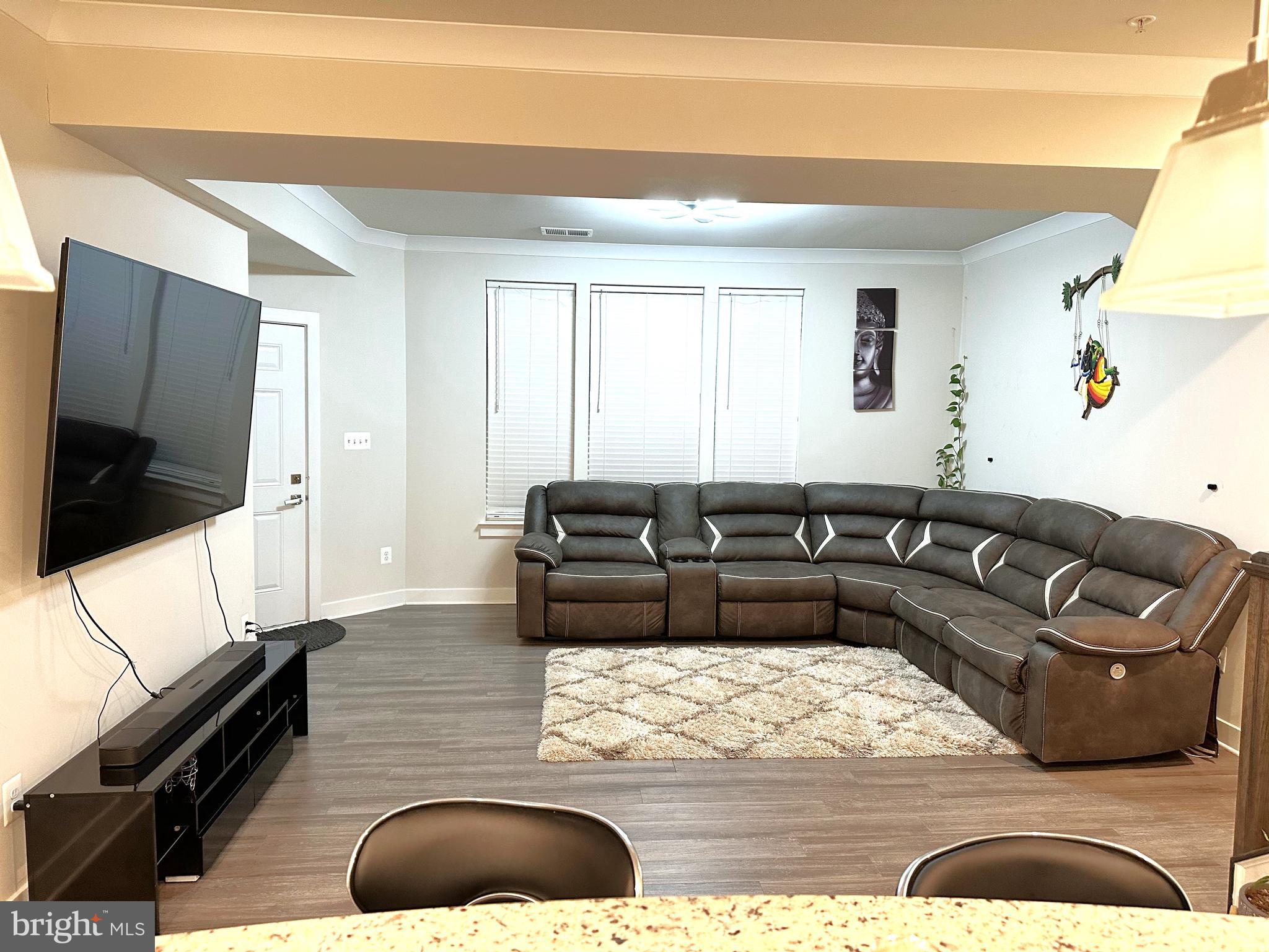 ARCOLA TOWN CENTER CONDO - Residential Lease