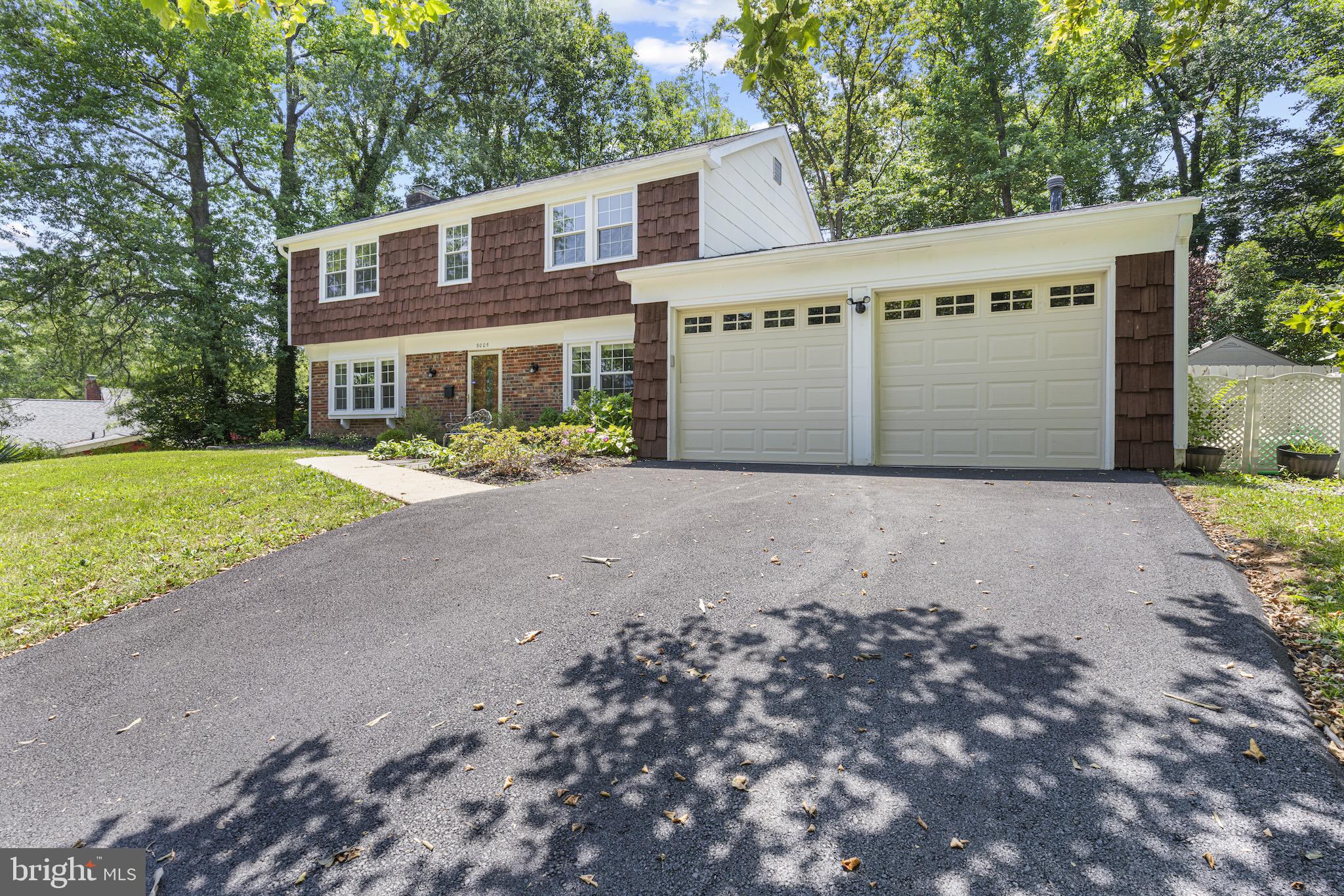 9005 EASTBOURNE LANE