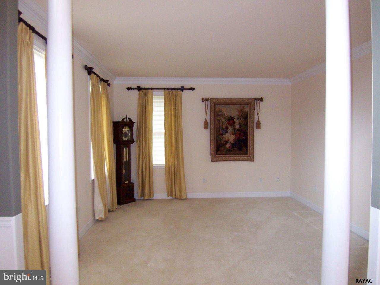 NEW BRITTANY - Residential