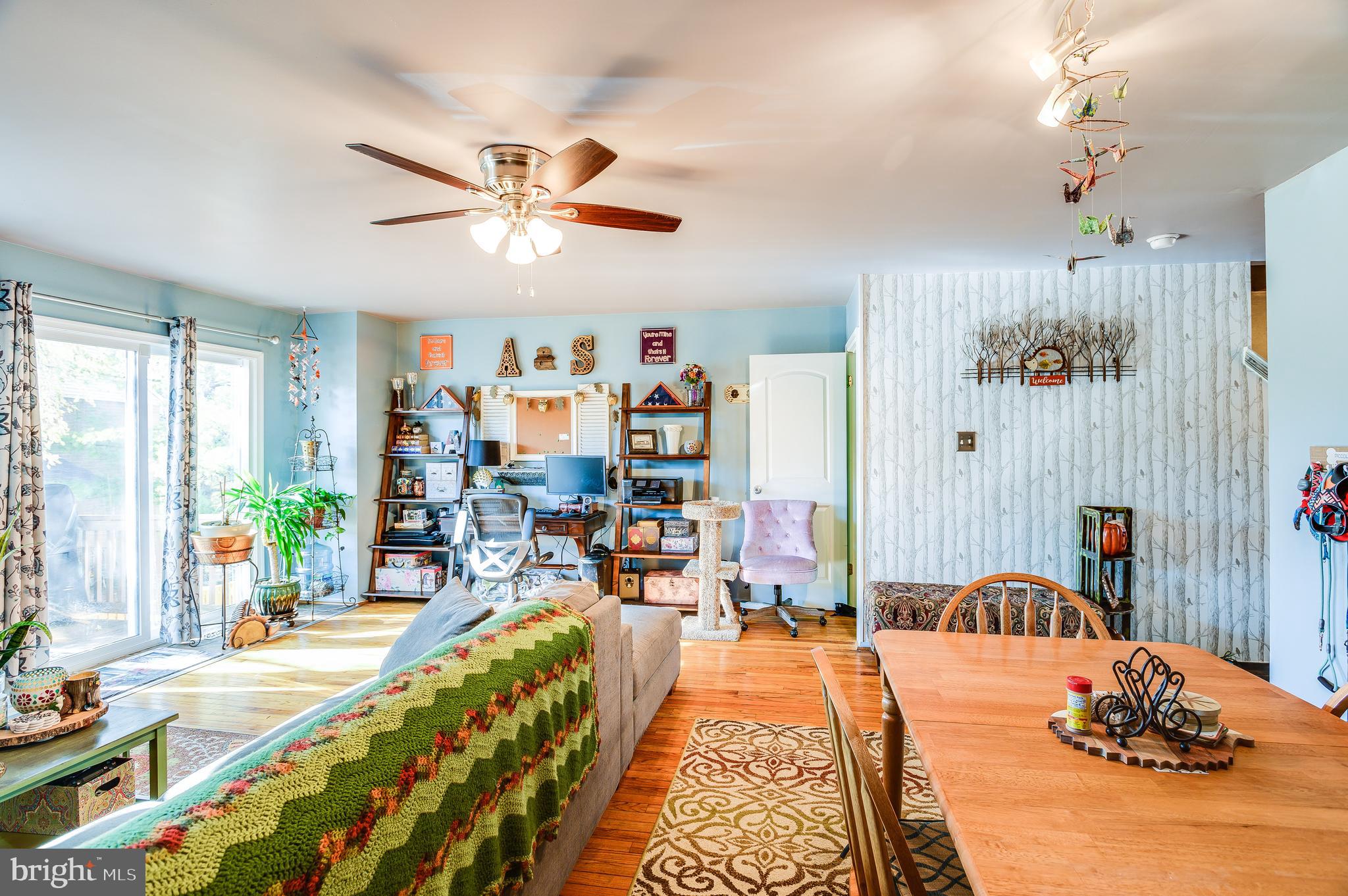 COURTLAND WOODS - Residential