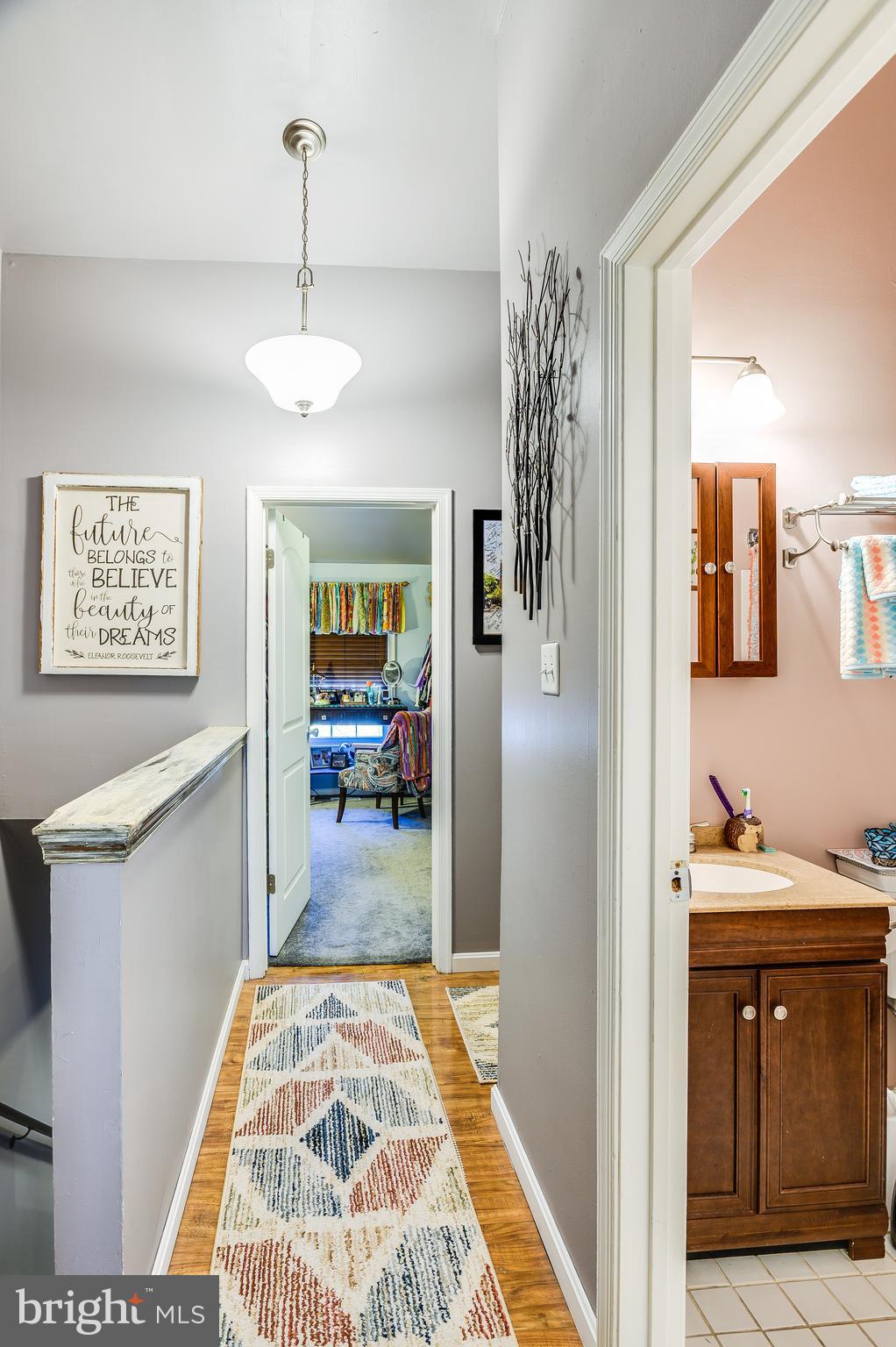 COURTLAND WOODS - Residential