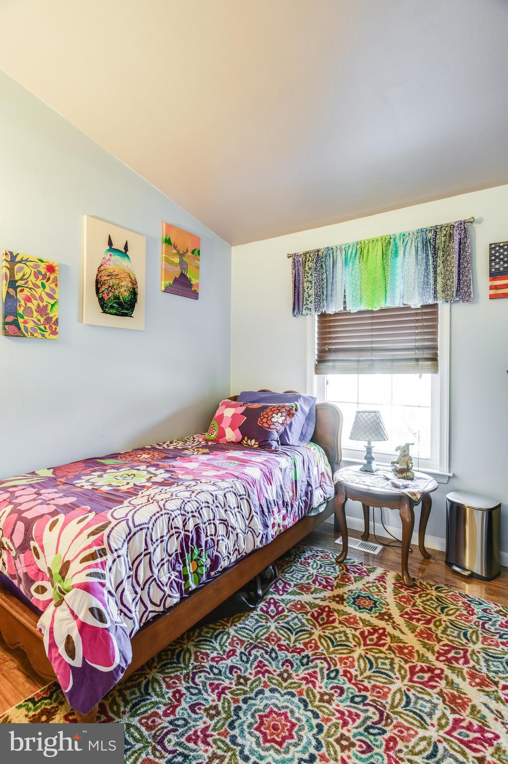 COURTLAND WOODS - Residential