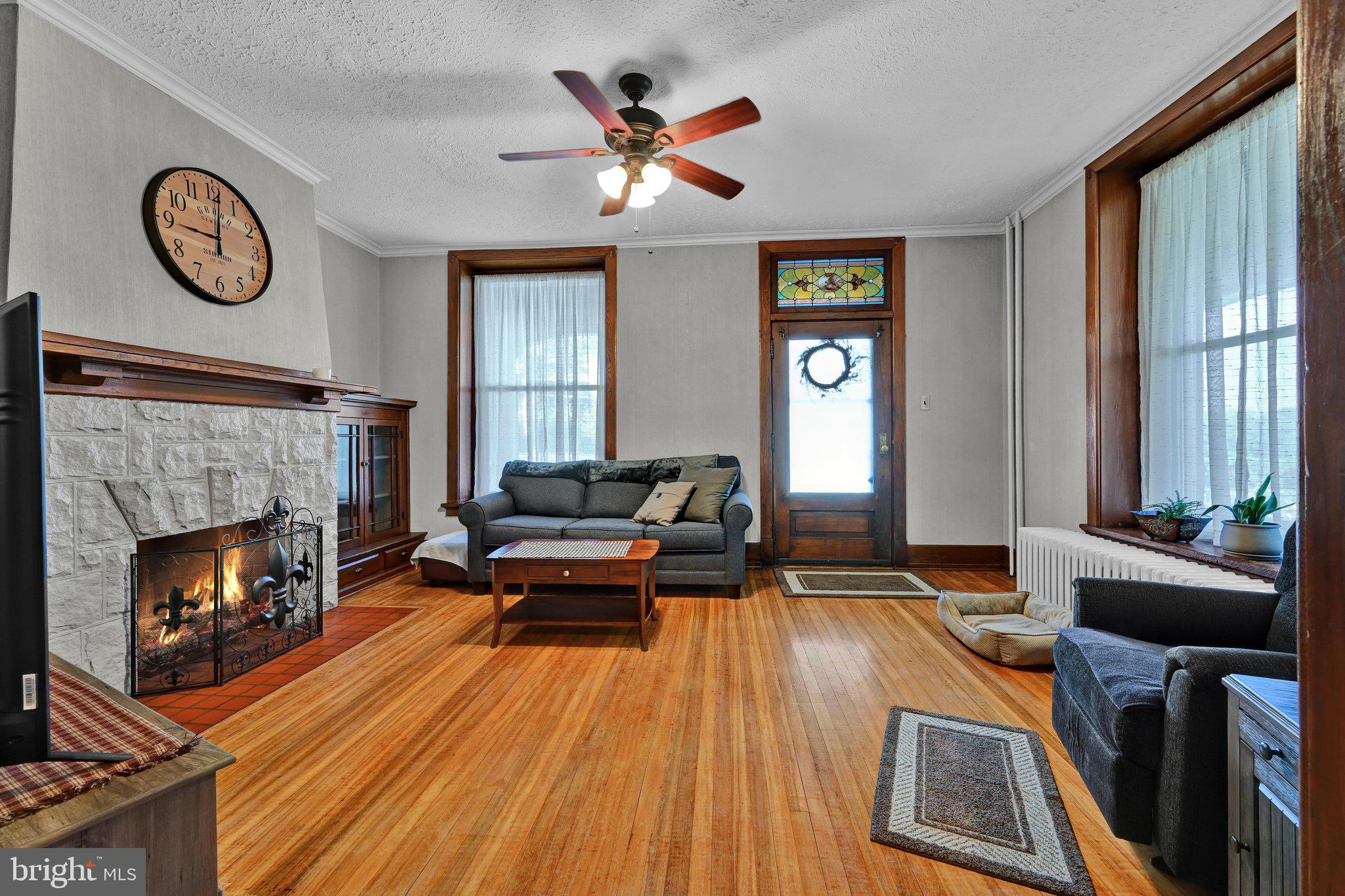 312 S 12TH STREET