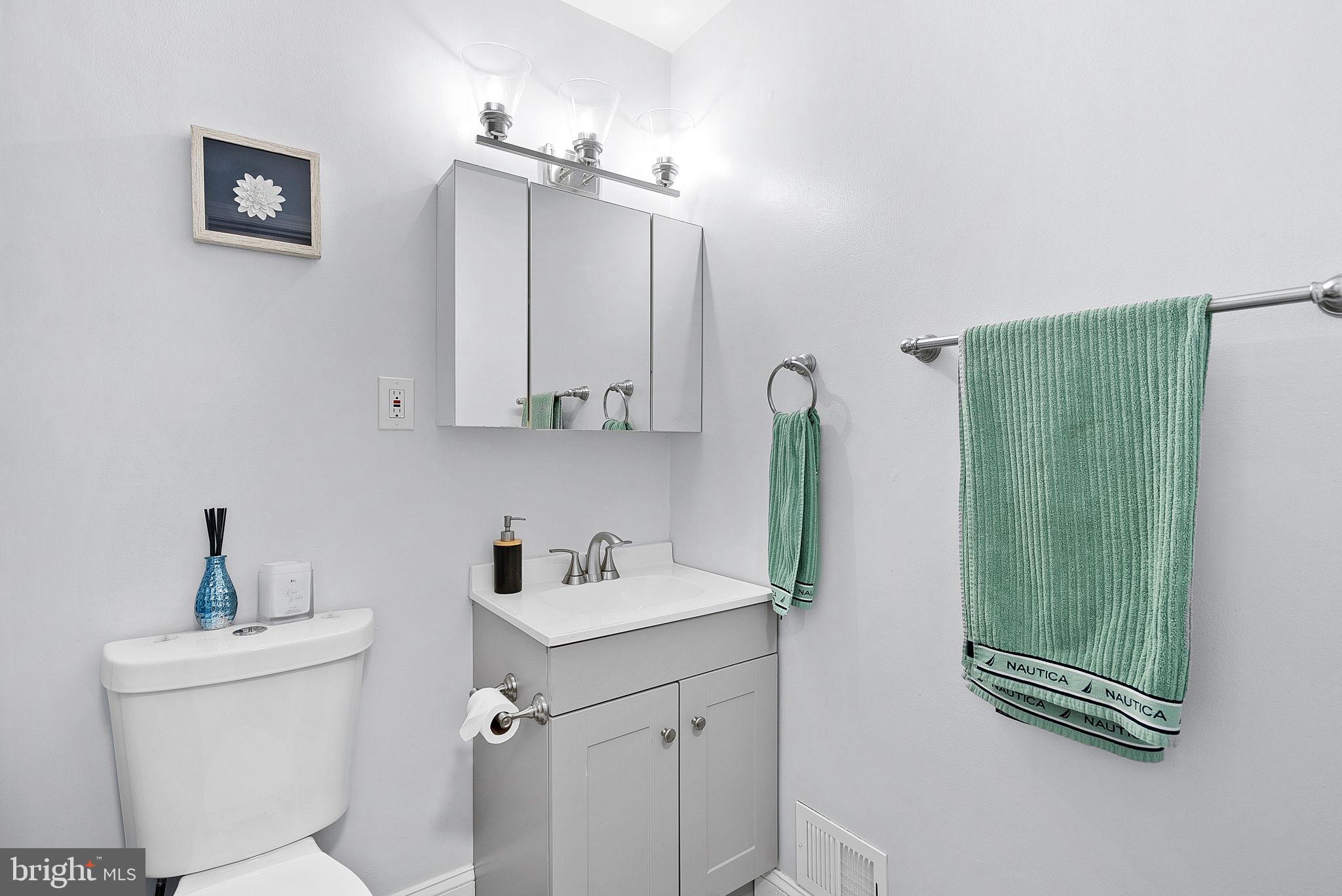 DALE CITY - Residential