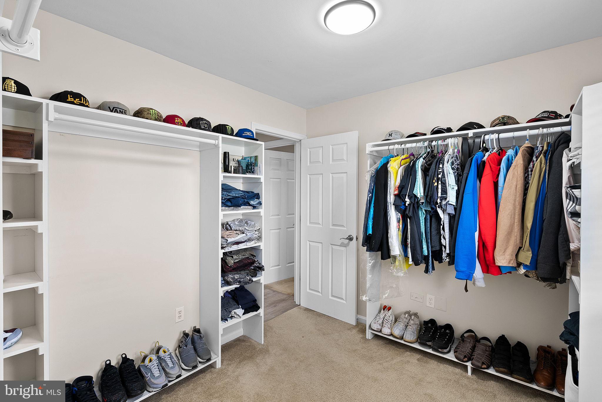 DALE CITY - Residential