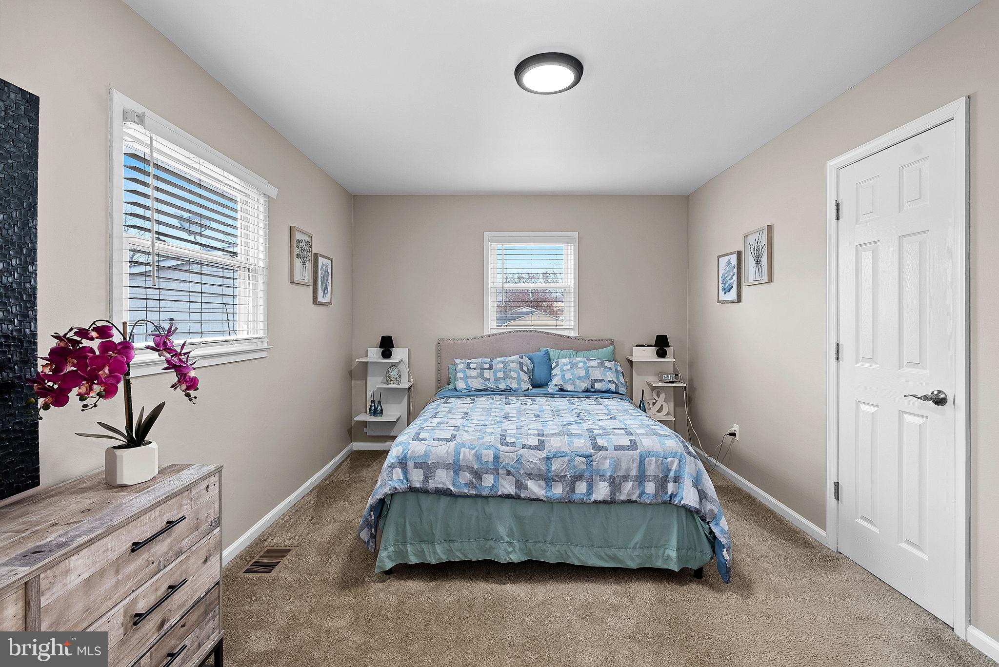 DALE CITY - Residential