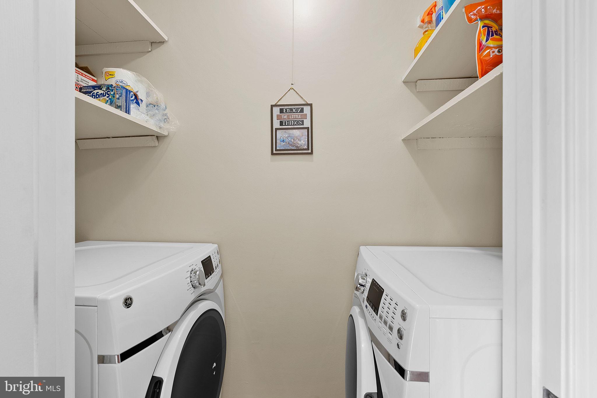 DALE CITY - Residential