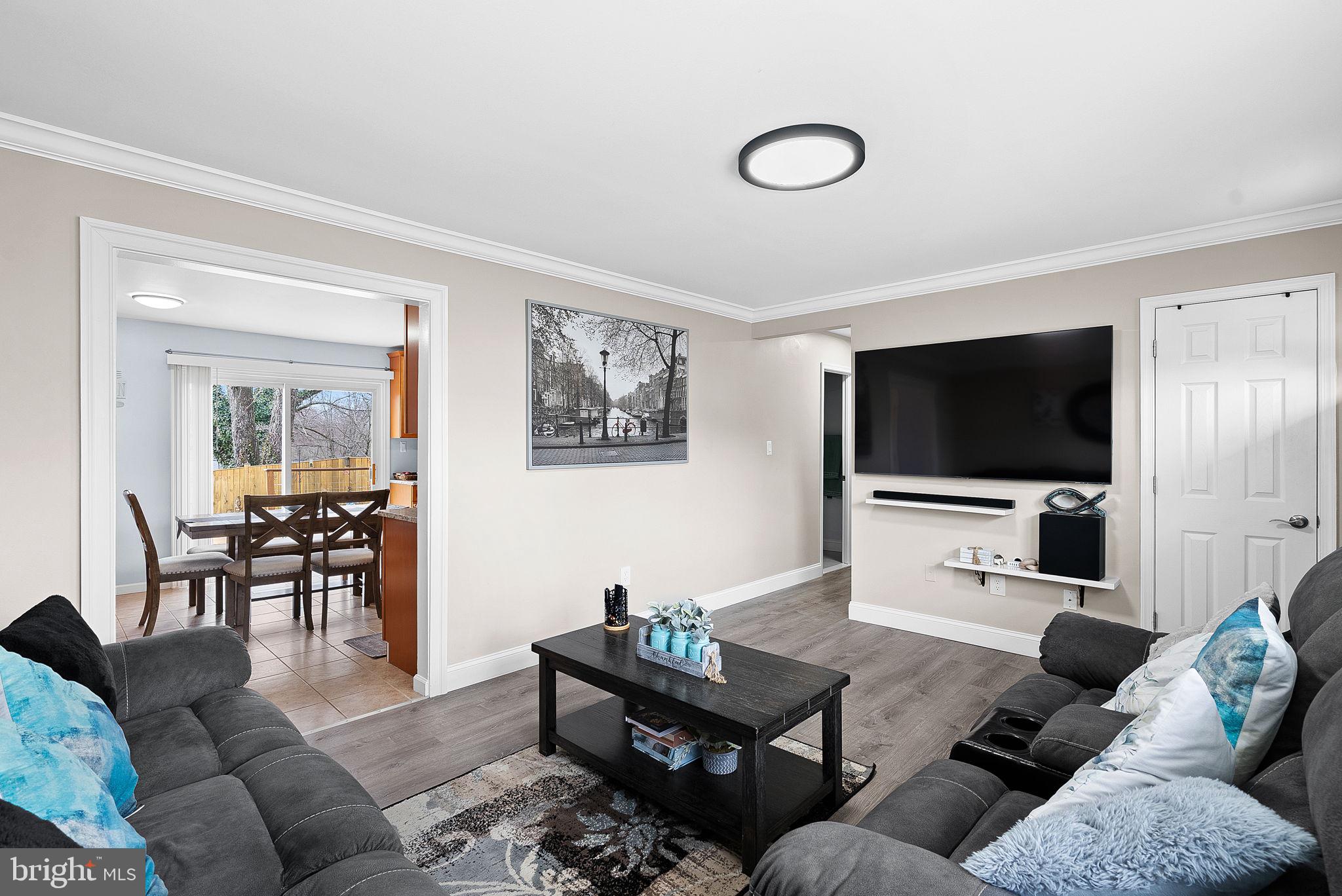 DALE CITY - Residential