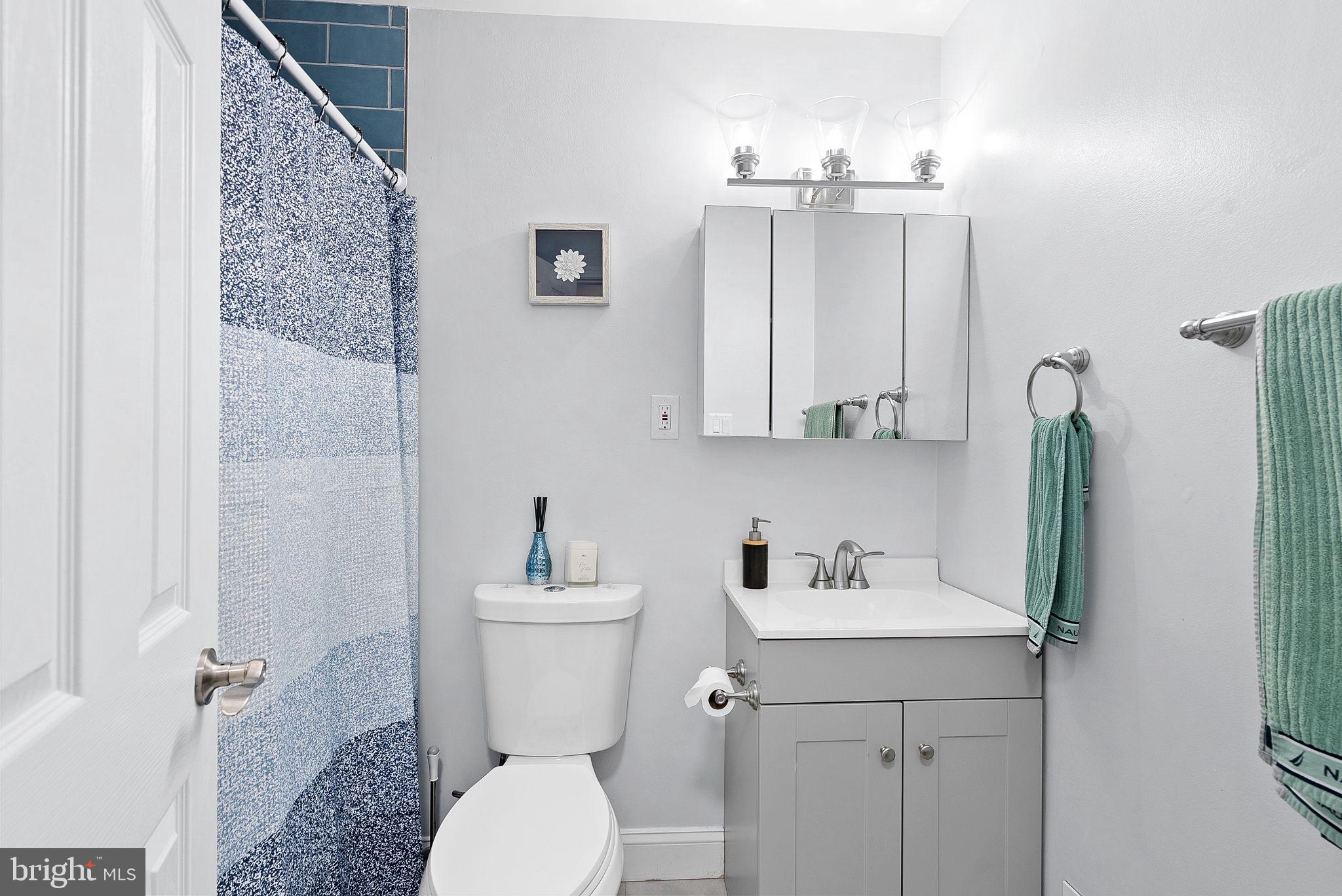 DALE CITY - Residential