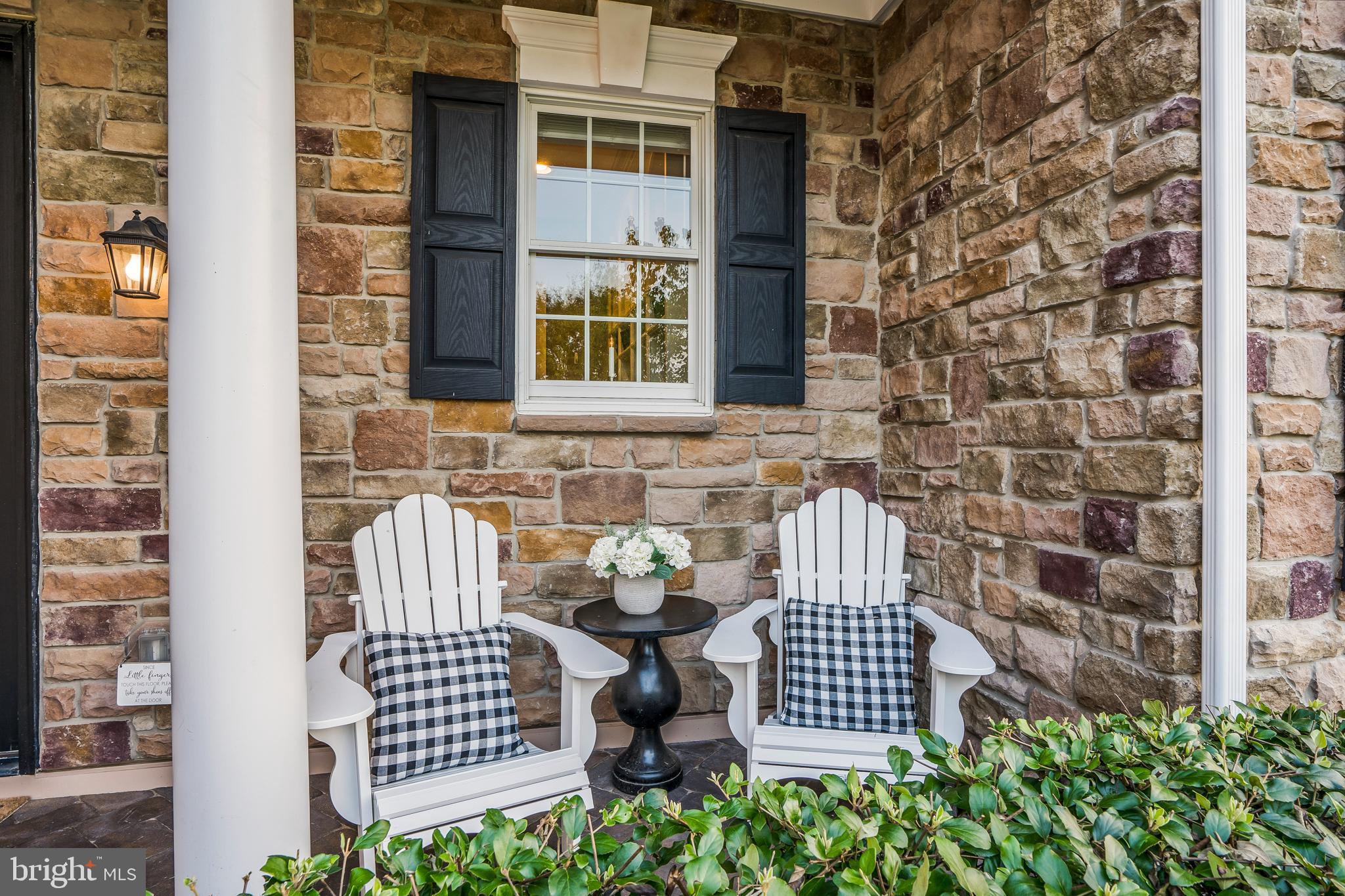 DUTCHESS FARM ESTS - Residential