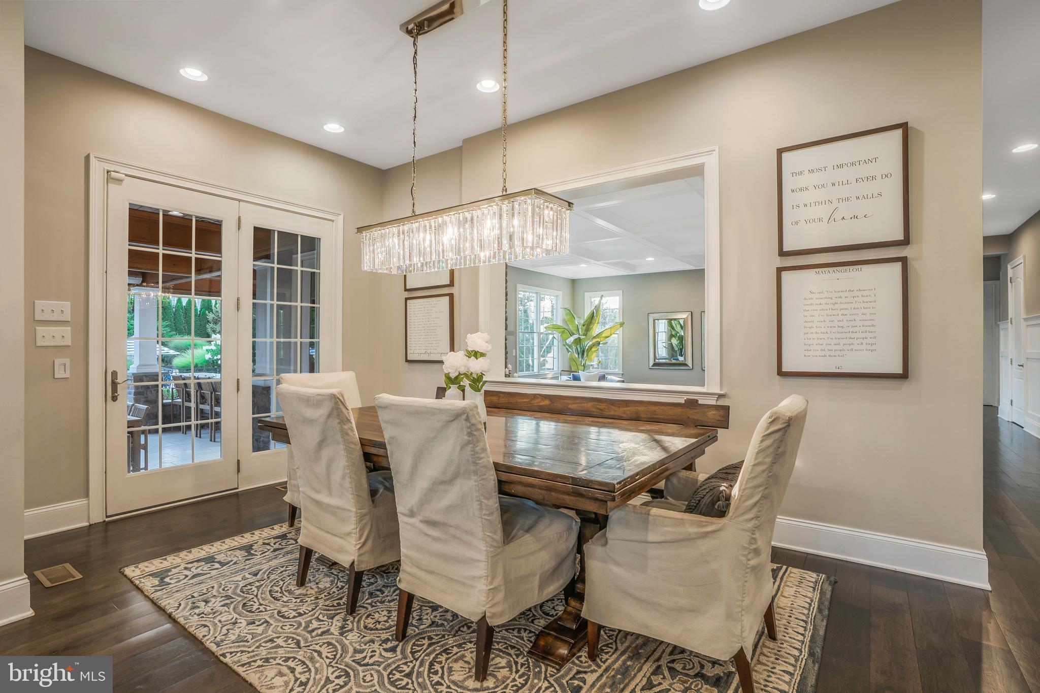 DUTCHESS FARM ESTS - Residential