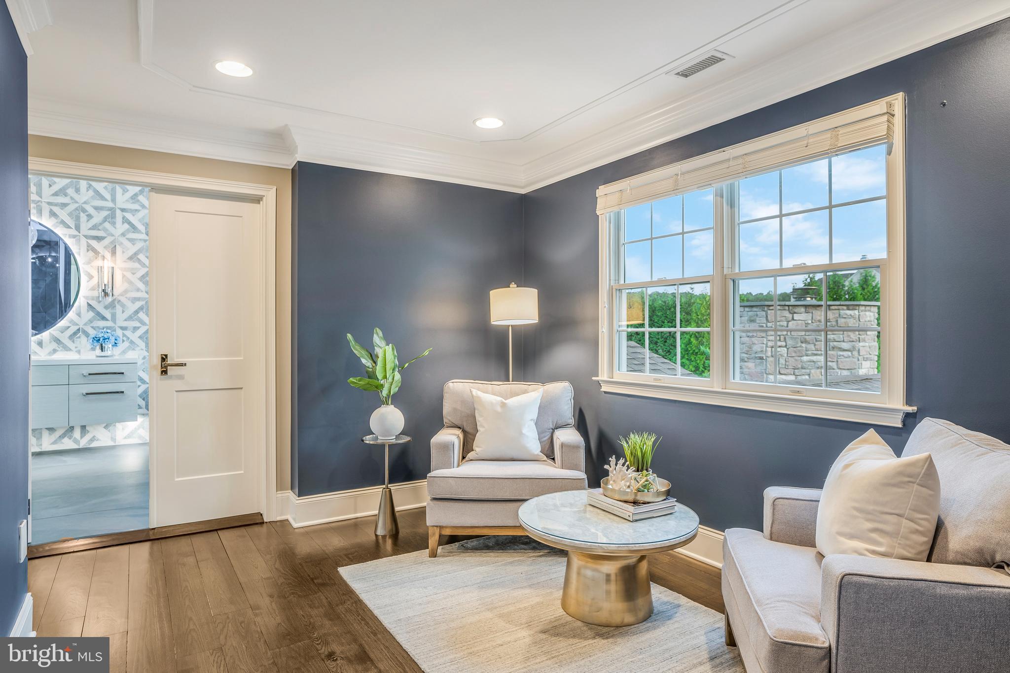 DUTCHESS FARM ESTS - Residential