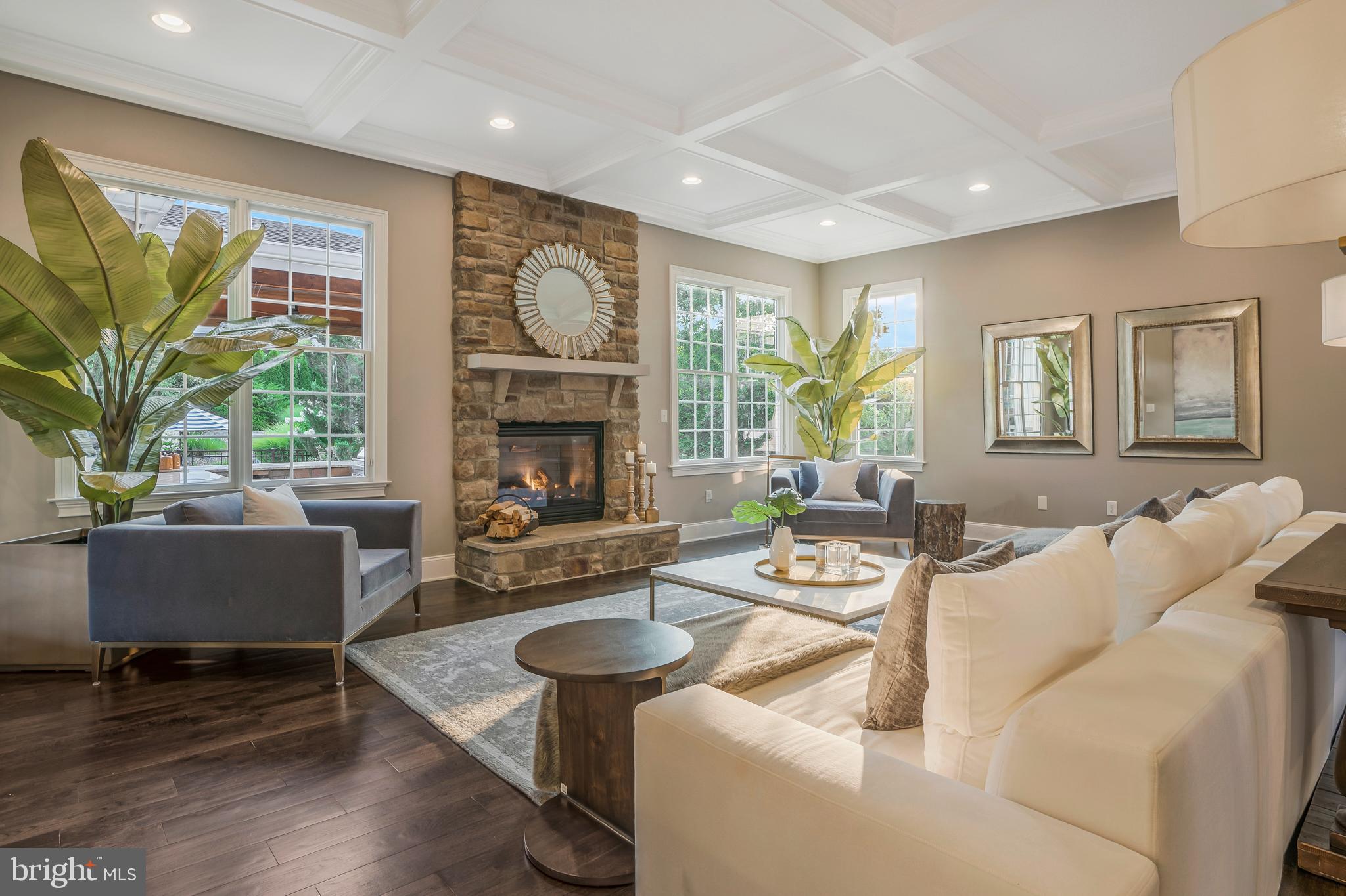 DUTCHESS FARM ESTS - Residential