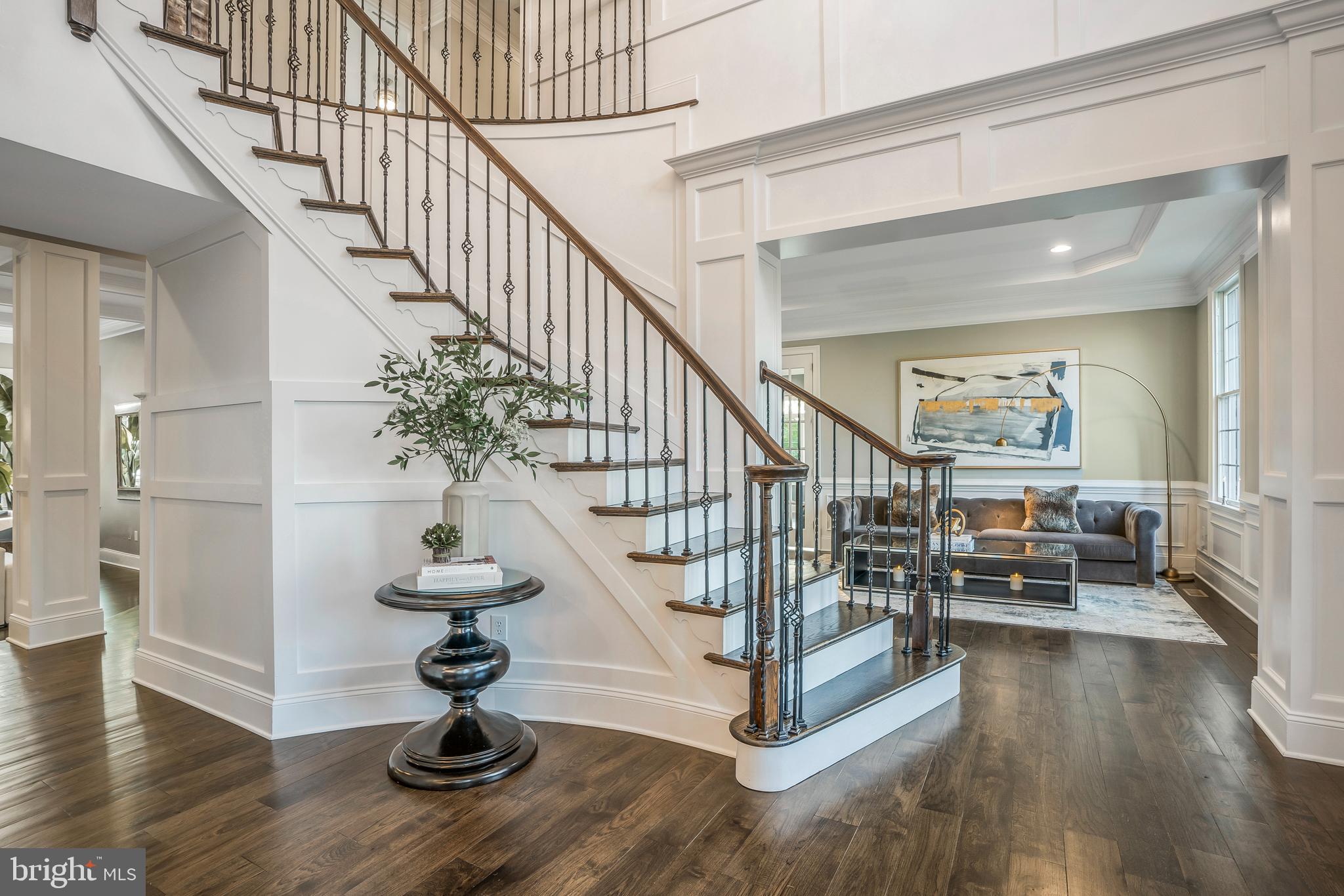 DUTCHESS FARM ESTS - Residential