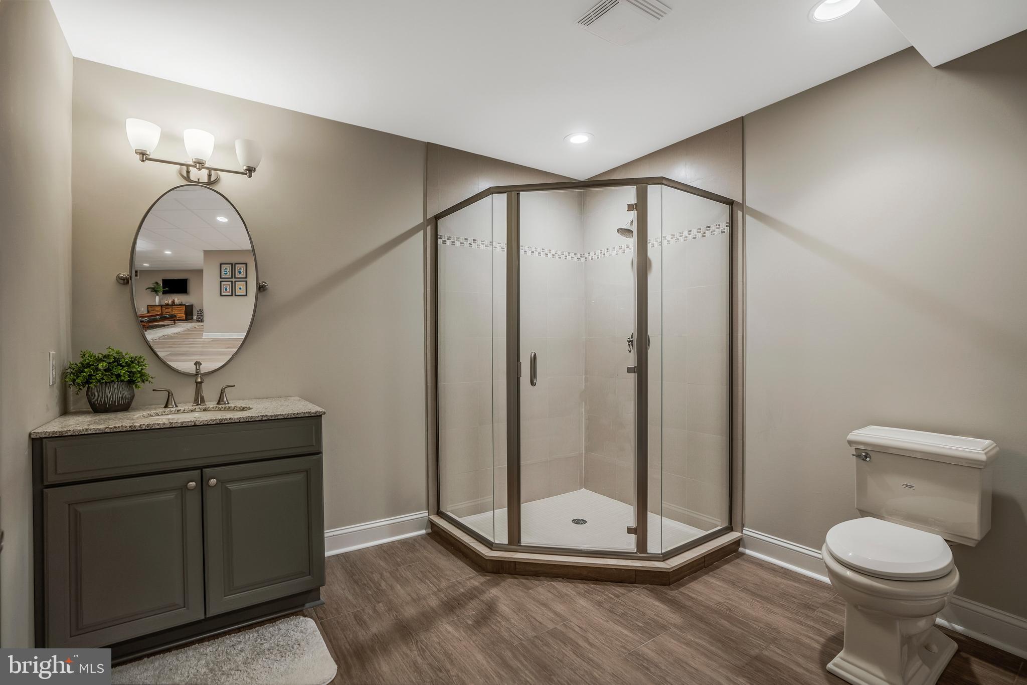 DUTCHESS FARM ESTS - Residential