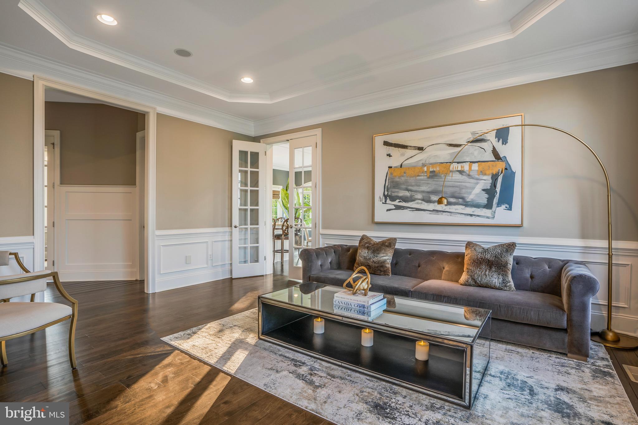 DUTCHESS FARM ESTS - Residential