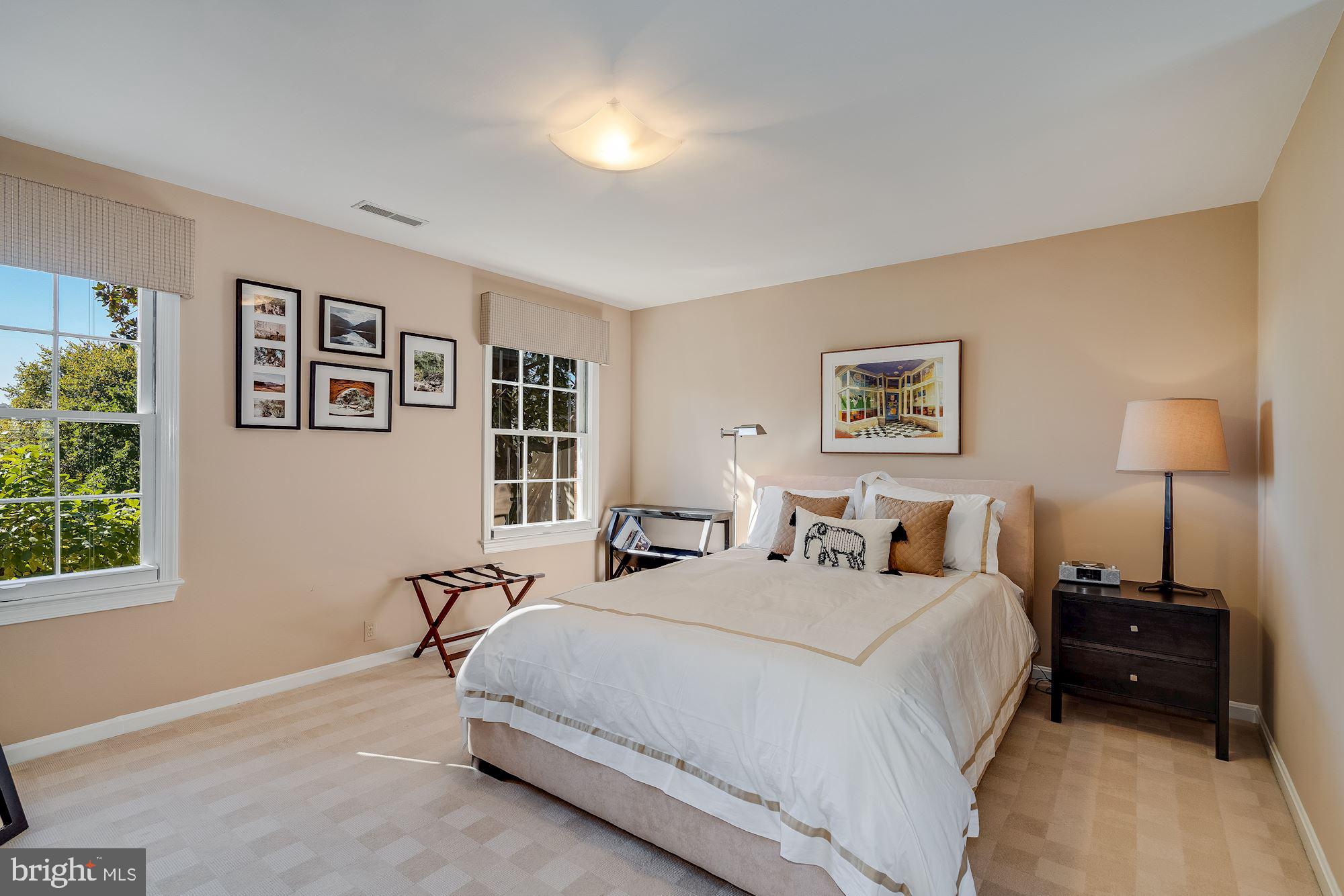 GEORGETOWN - Residential