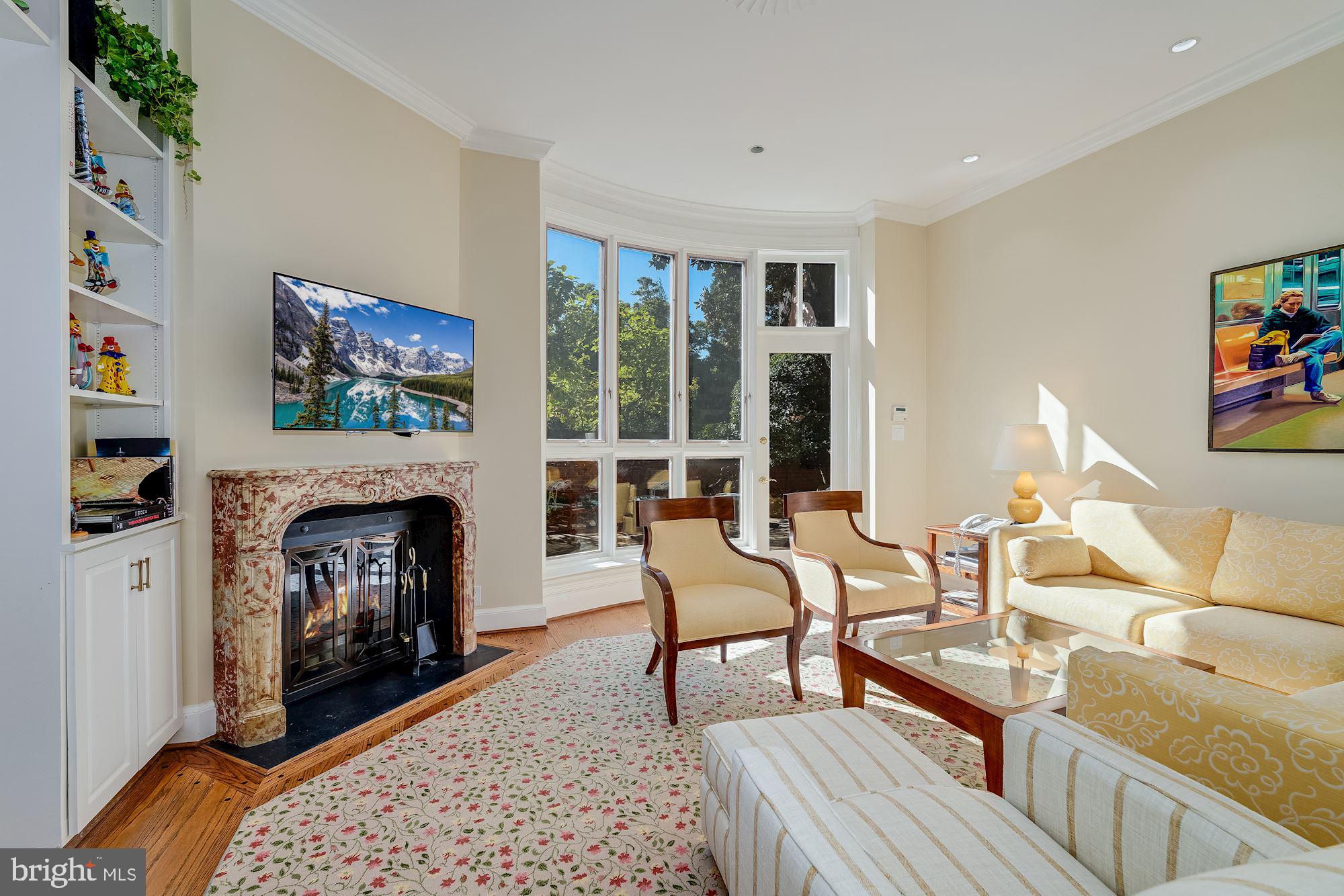 GEORGETOWN - Residential