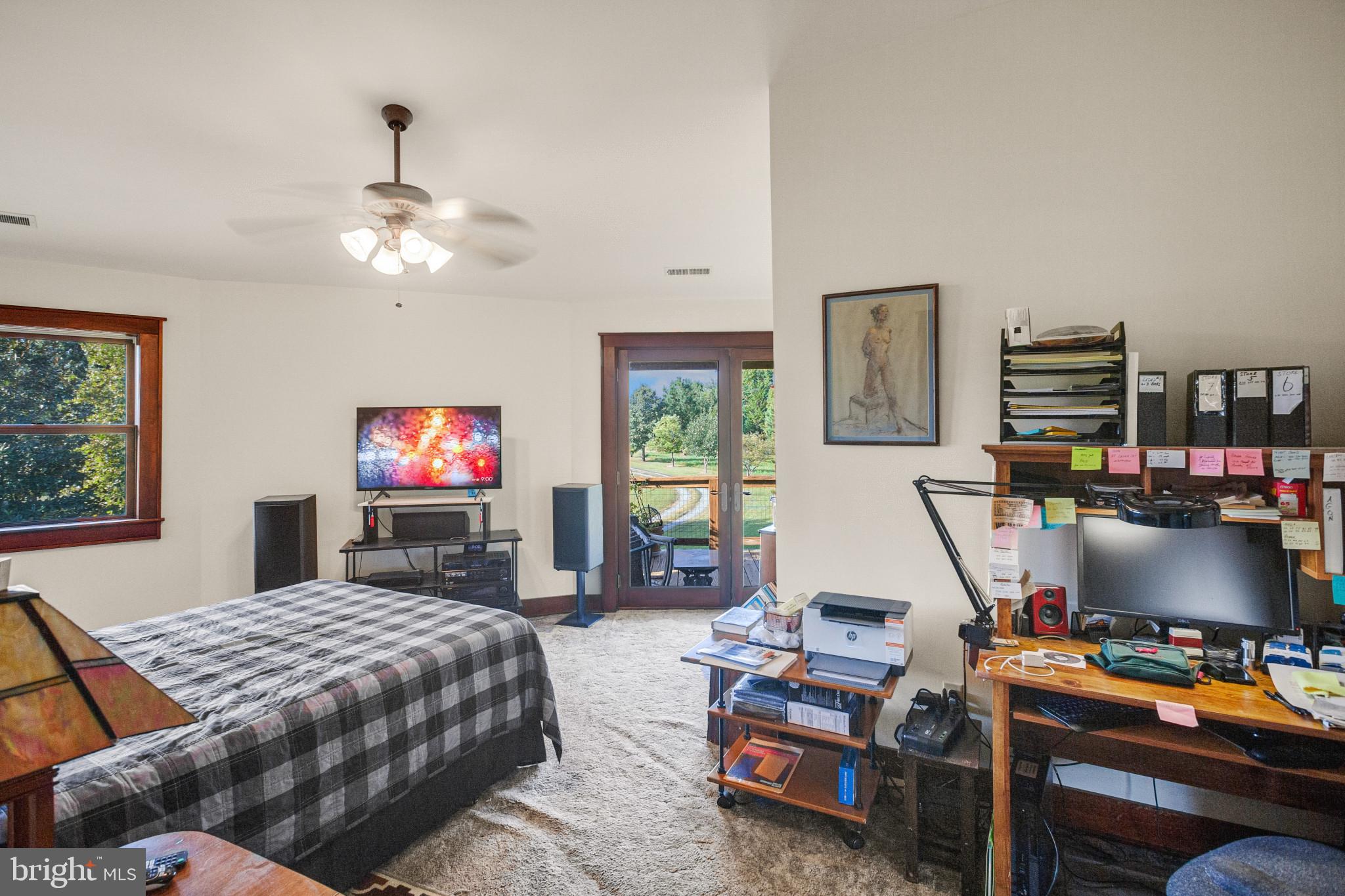 EASTON - Residential