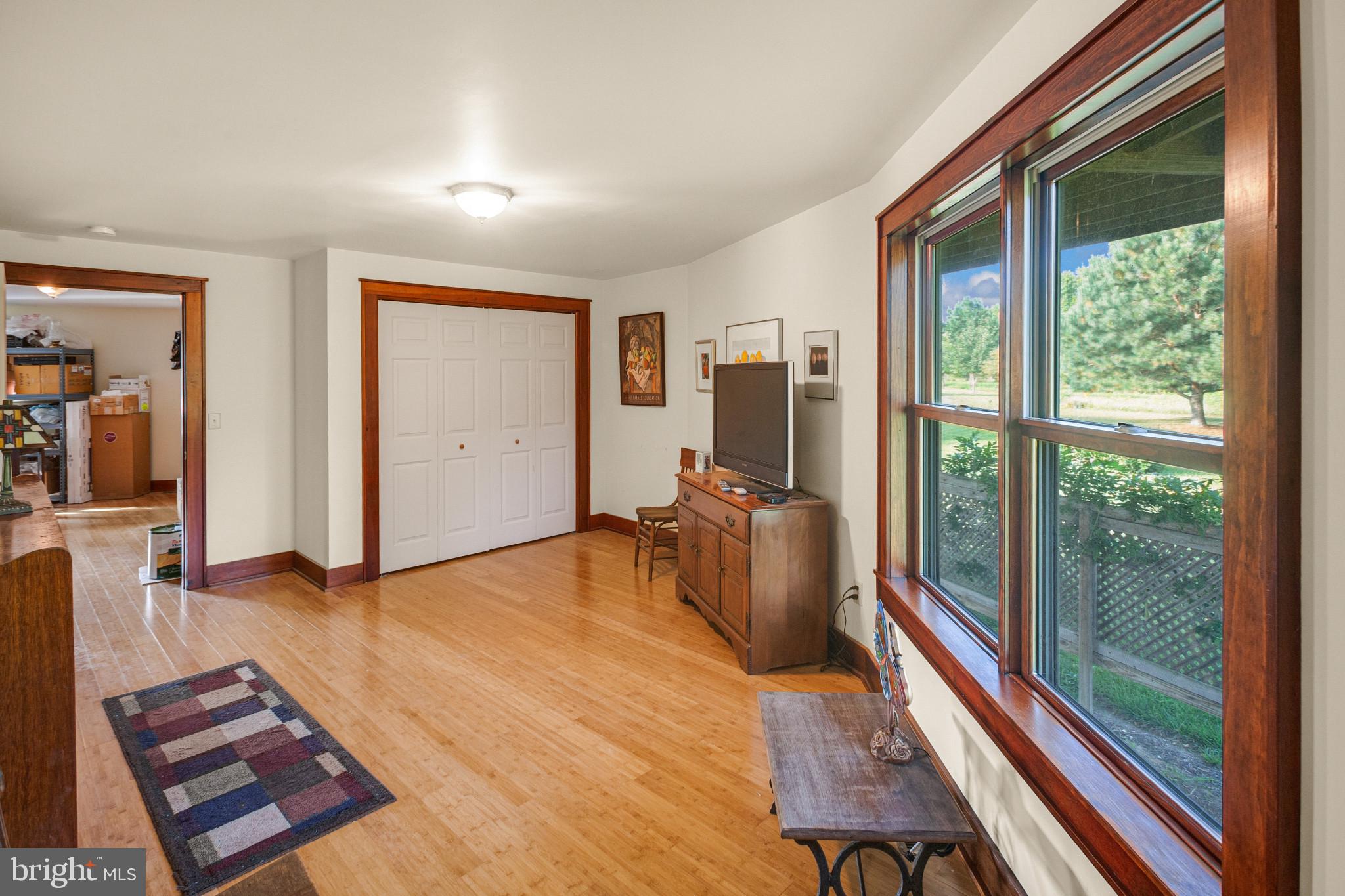 EASTON - Residential