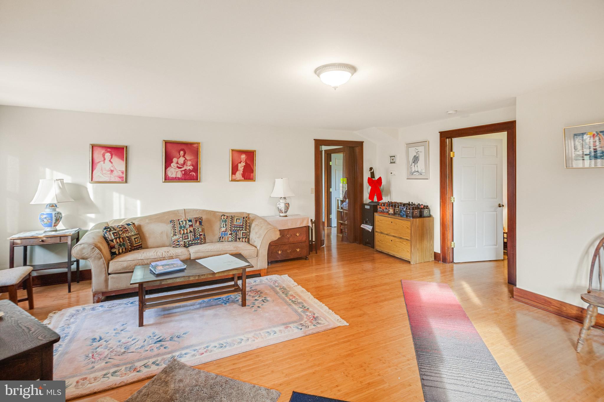 EASTON - Residential