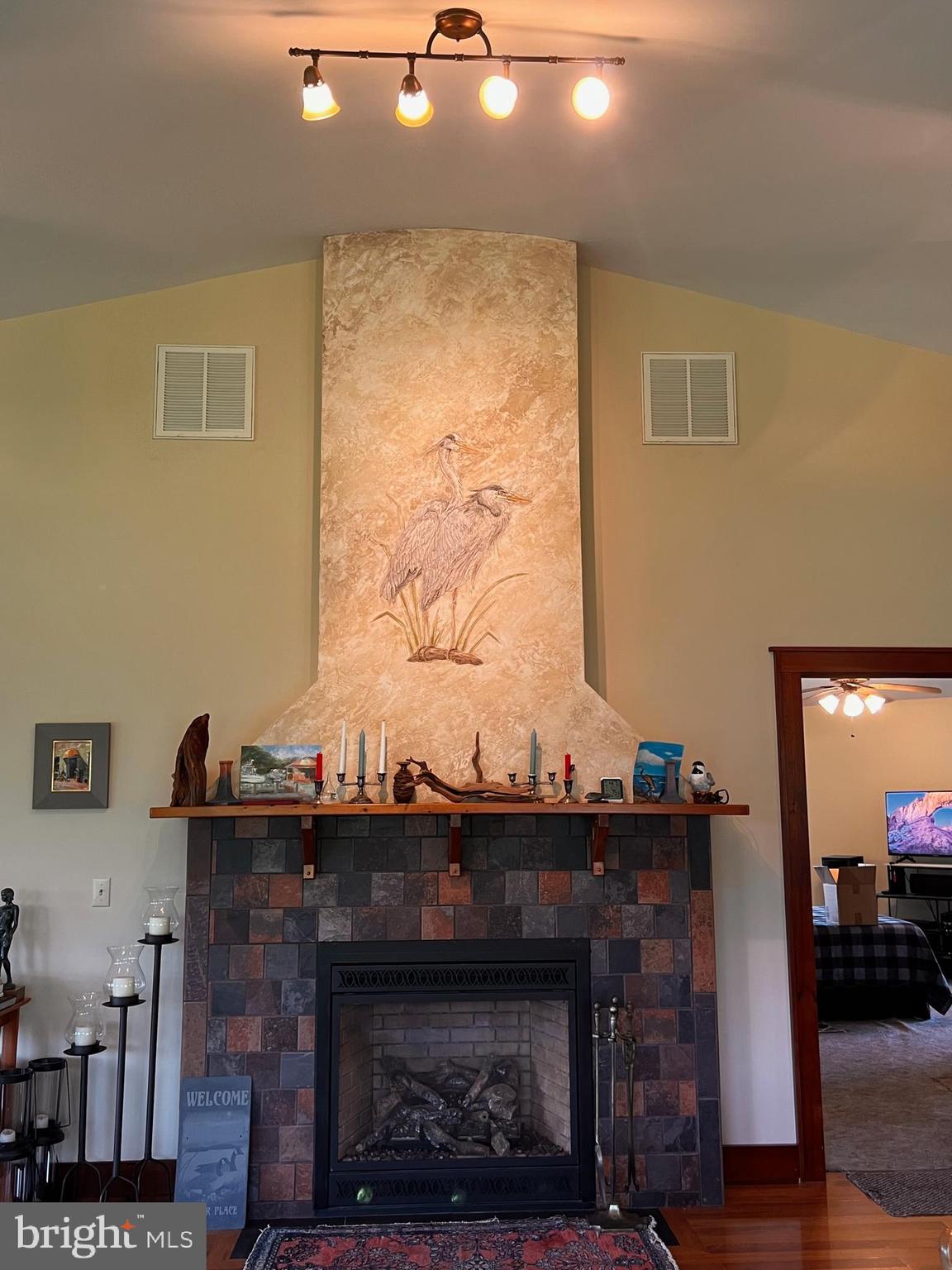 EASTON - Residential