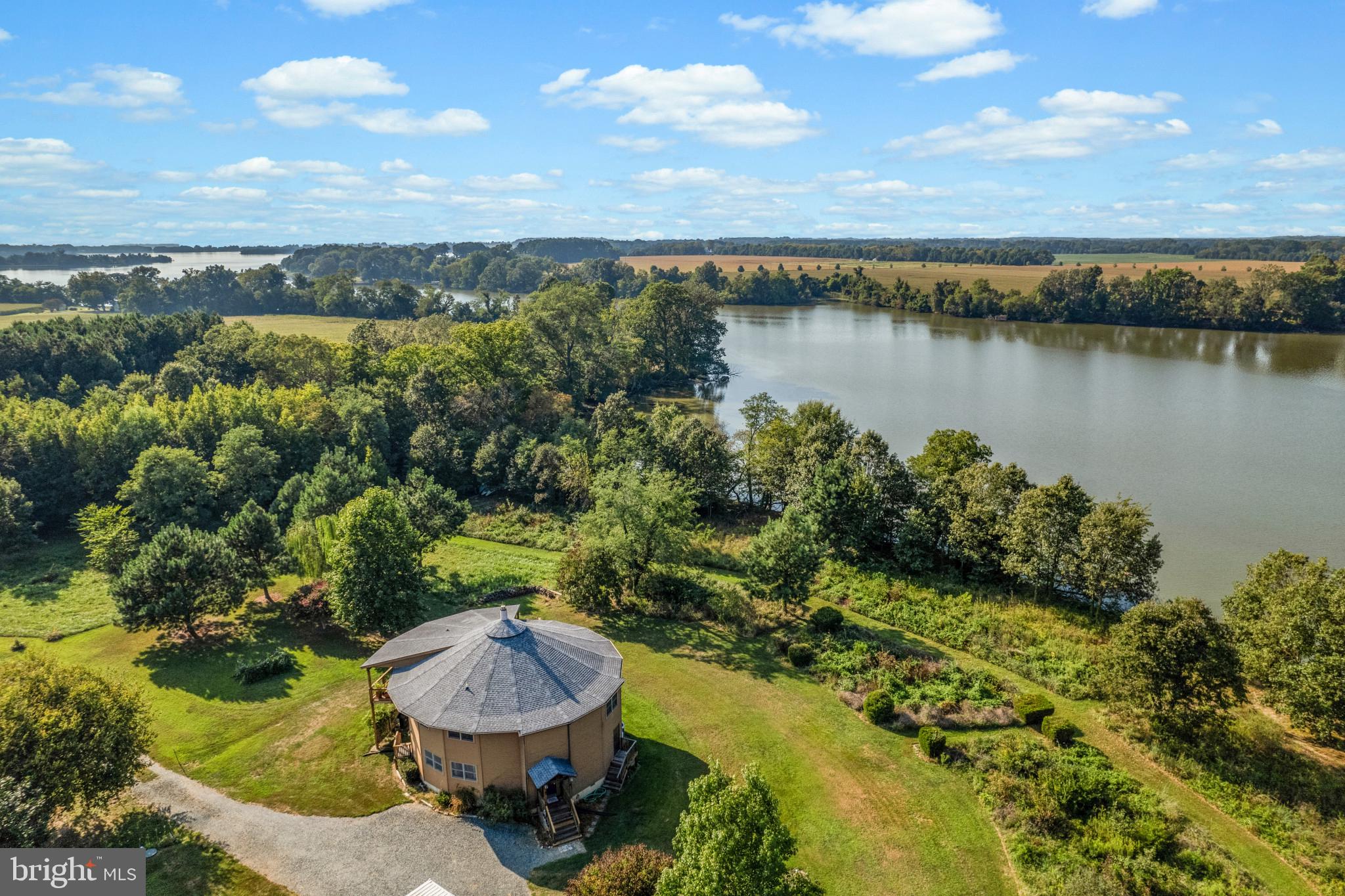 EASTON - Residential