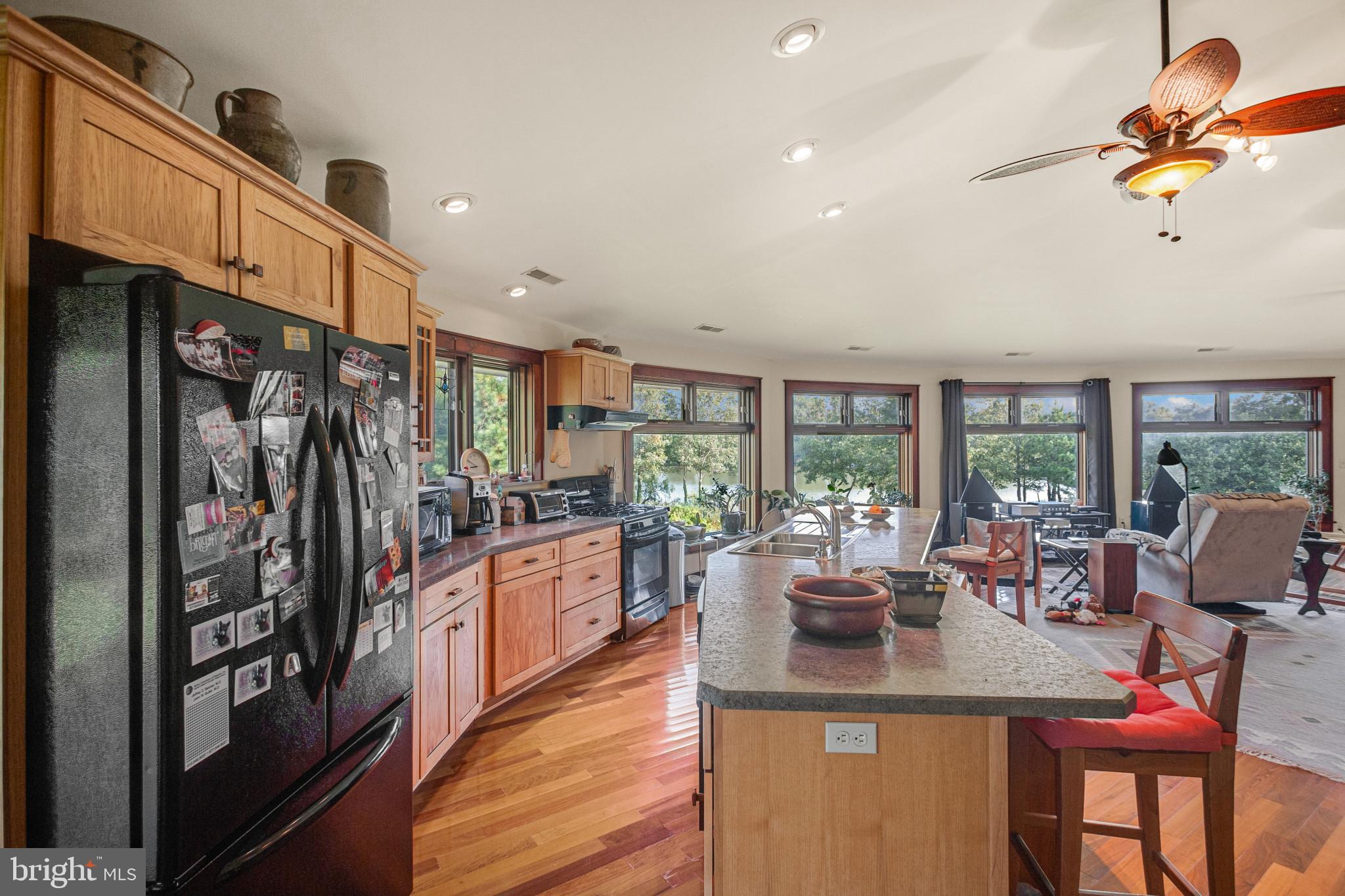 EASTON - Residential