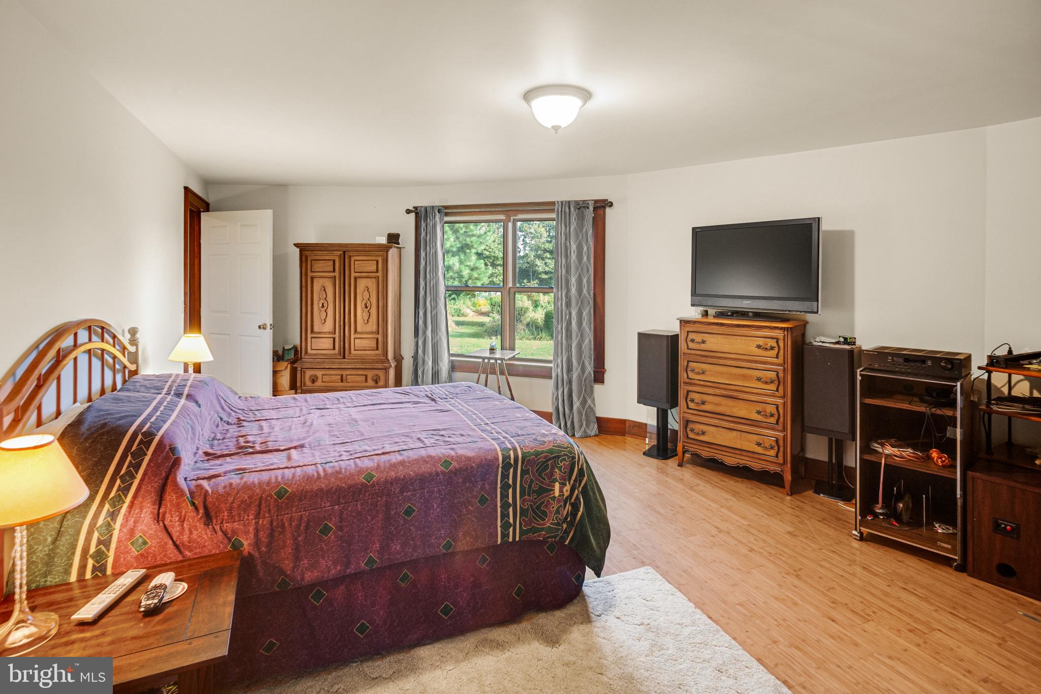 EASTON - Residential