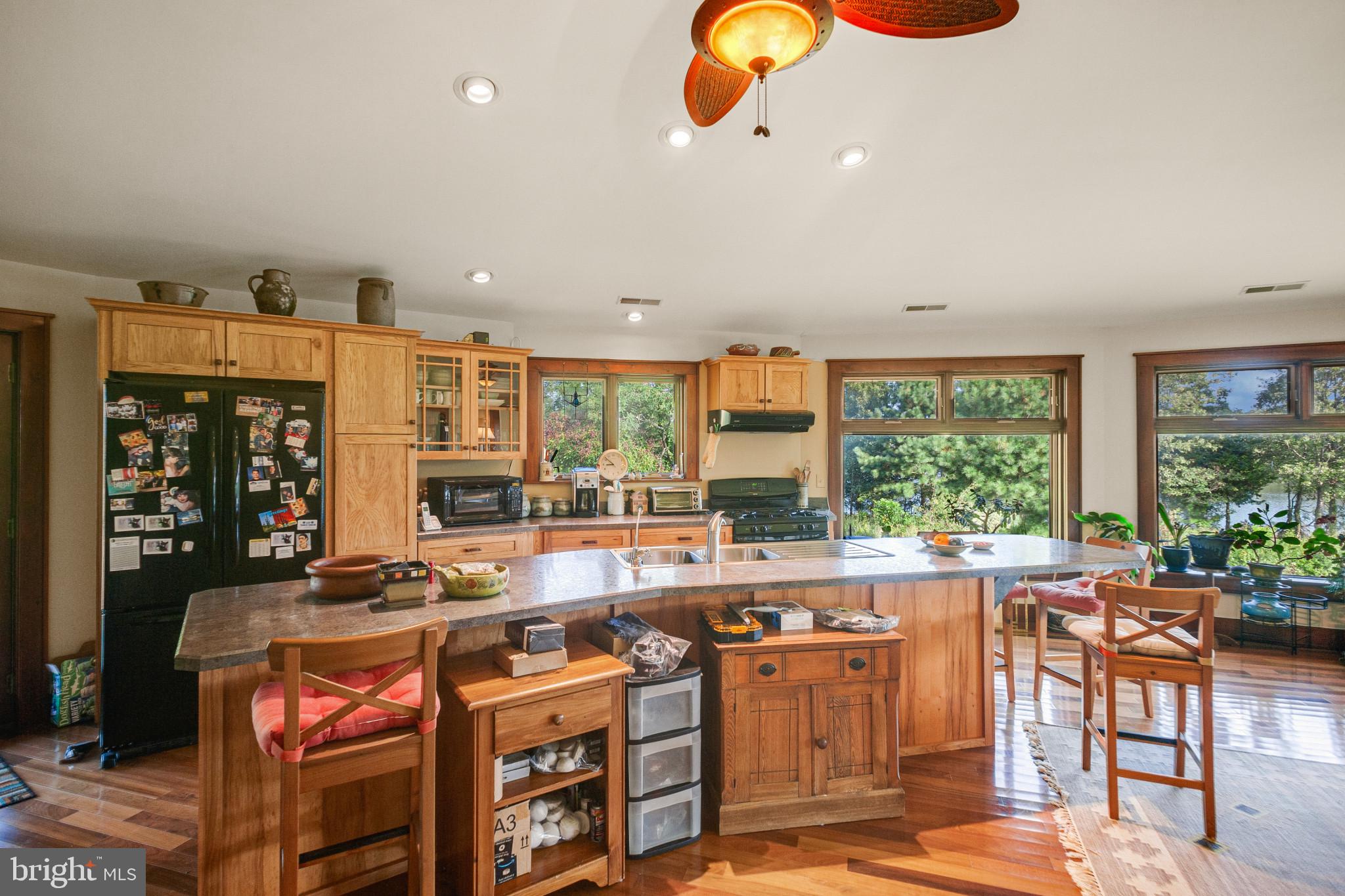 EASTON - Residential