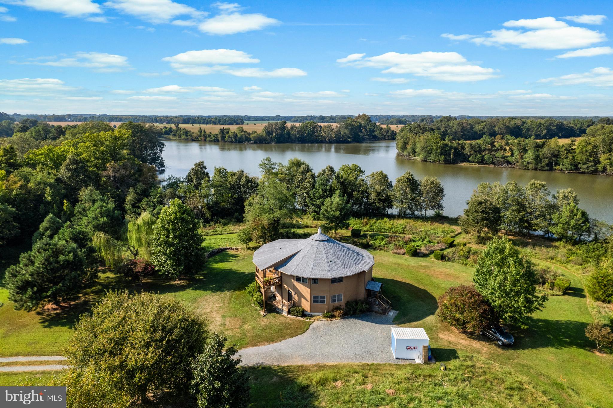 EASTON - Residential