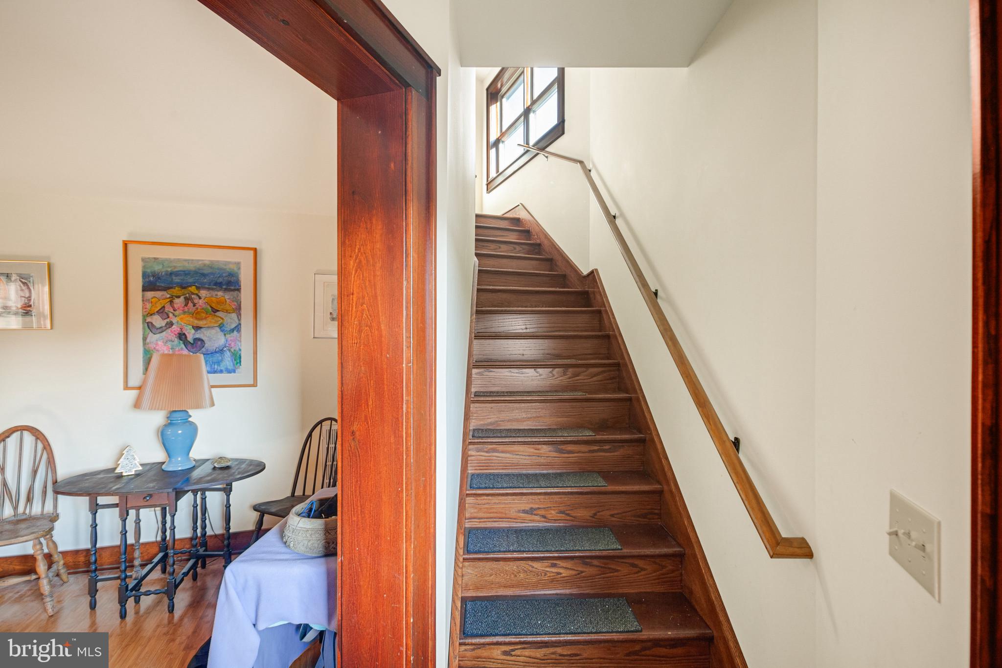 EASTON - Residential