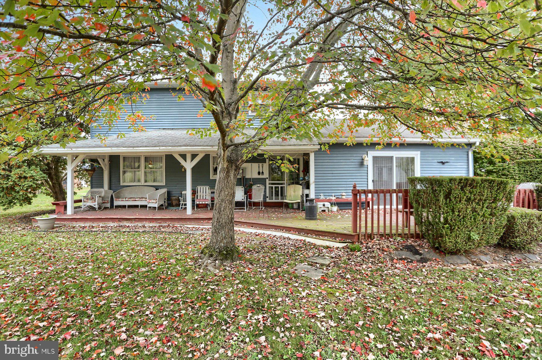 NOLL MANOR - Residential