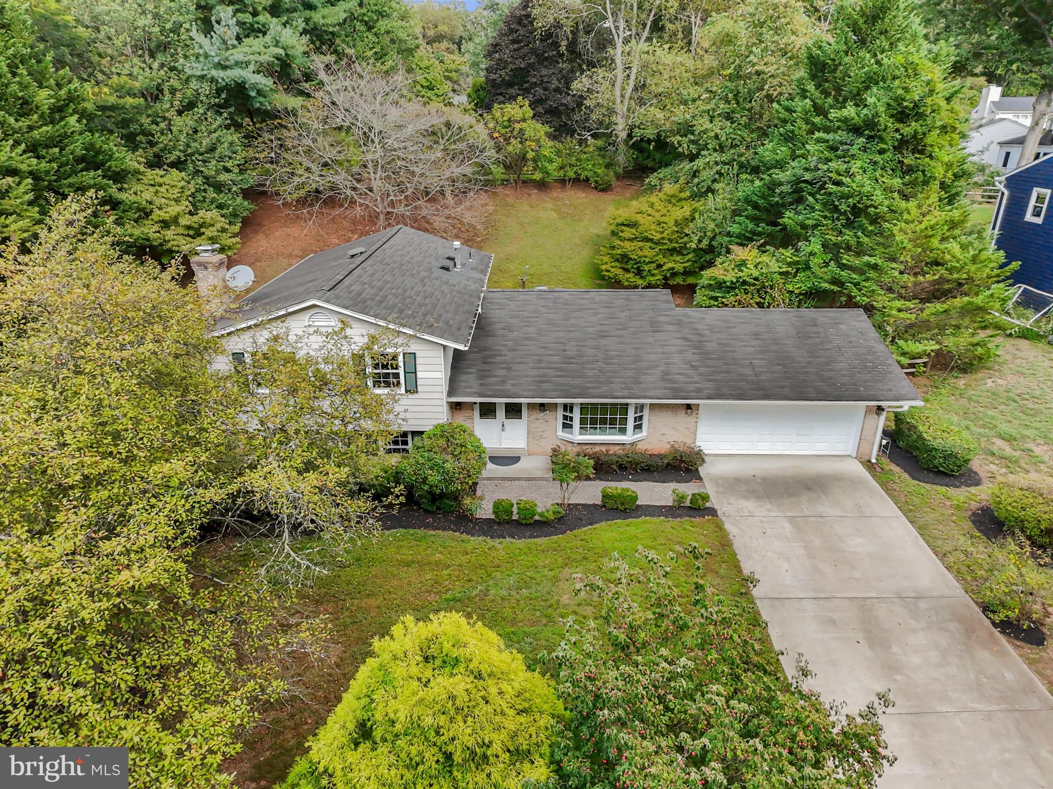 ROBERTS GLEN - Residential