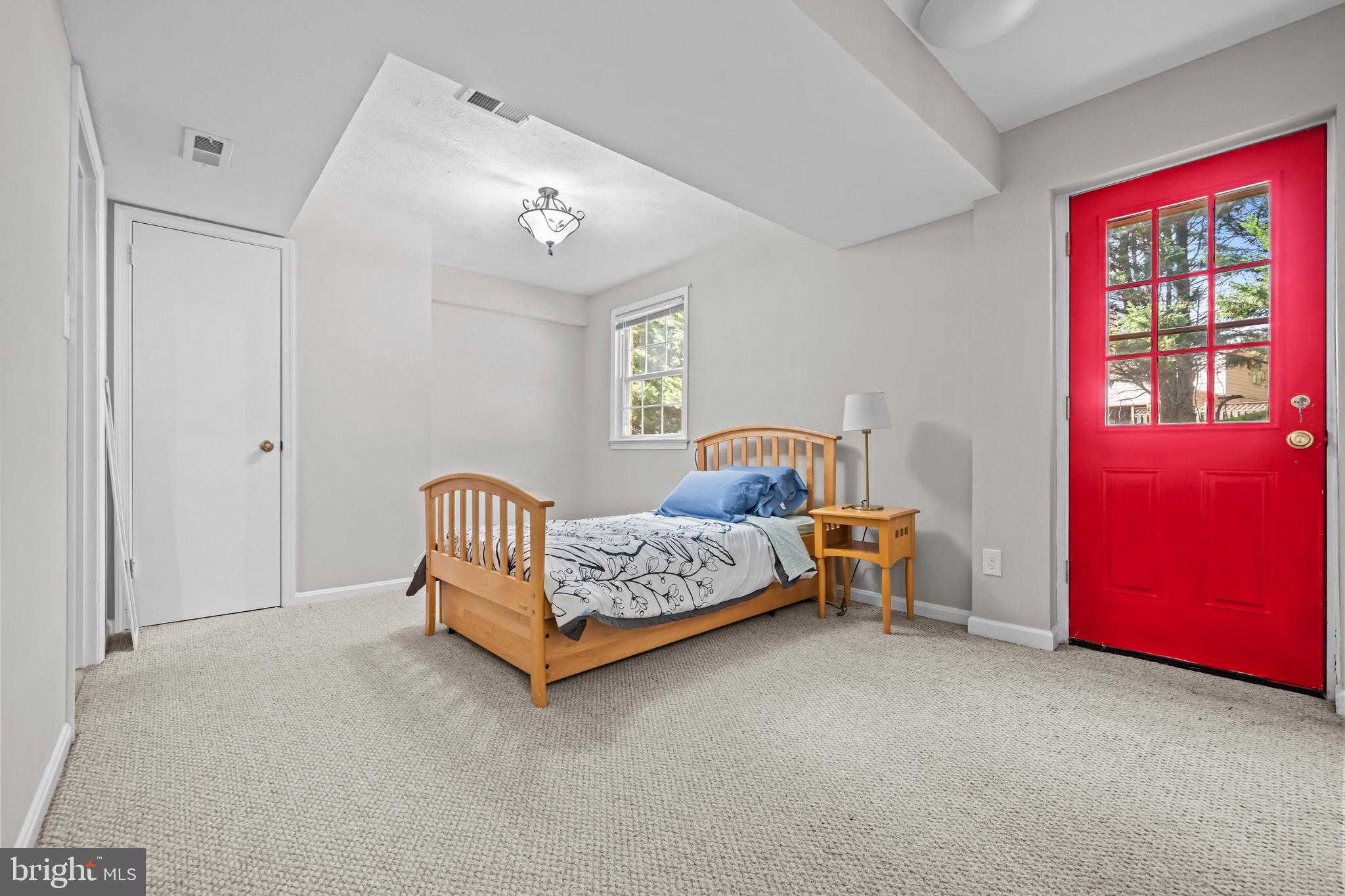 ROBERTS GLEN - Residential