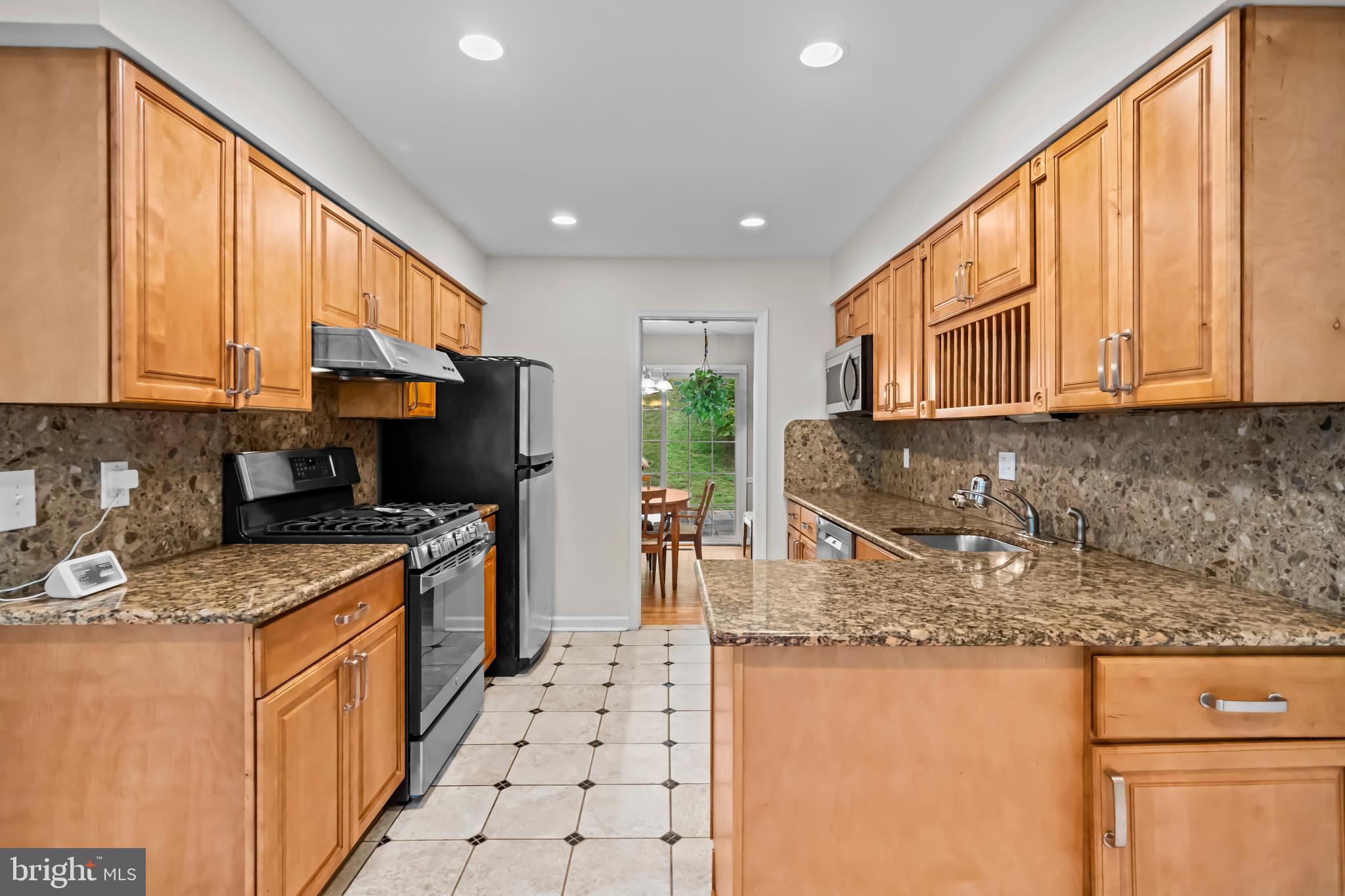 ROBERTS GLEN - Residential