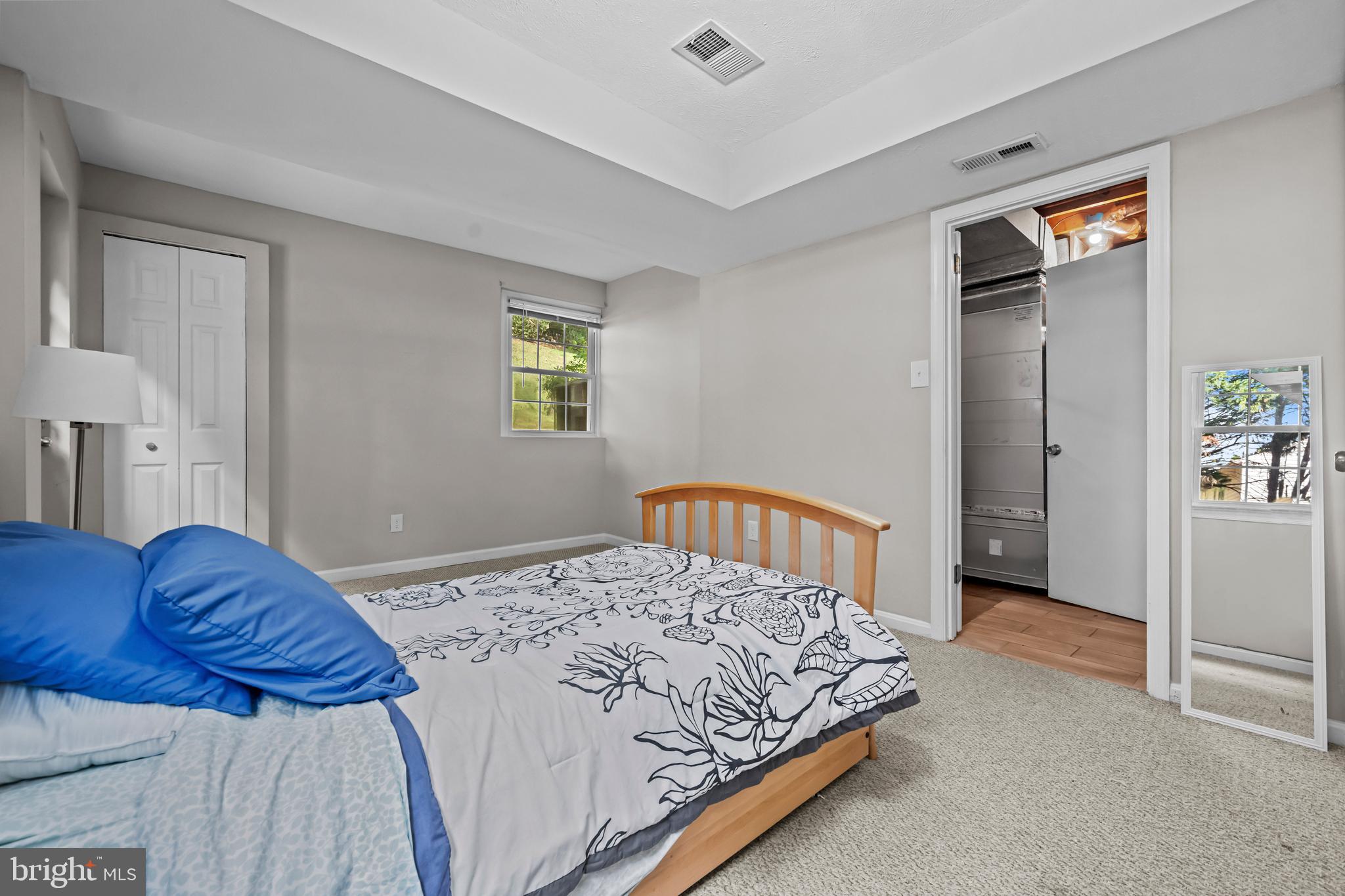 ROBERTS GLEN - Residential