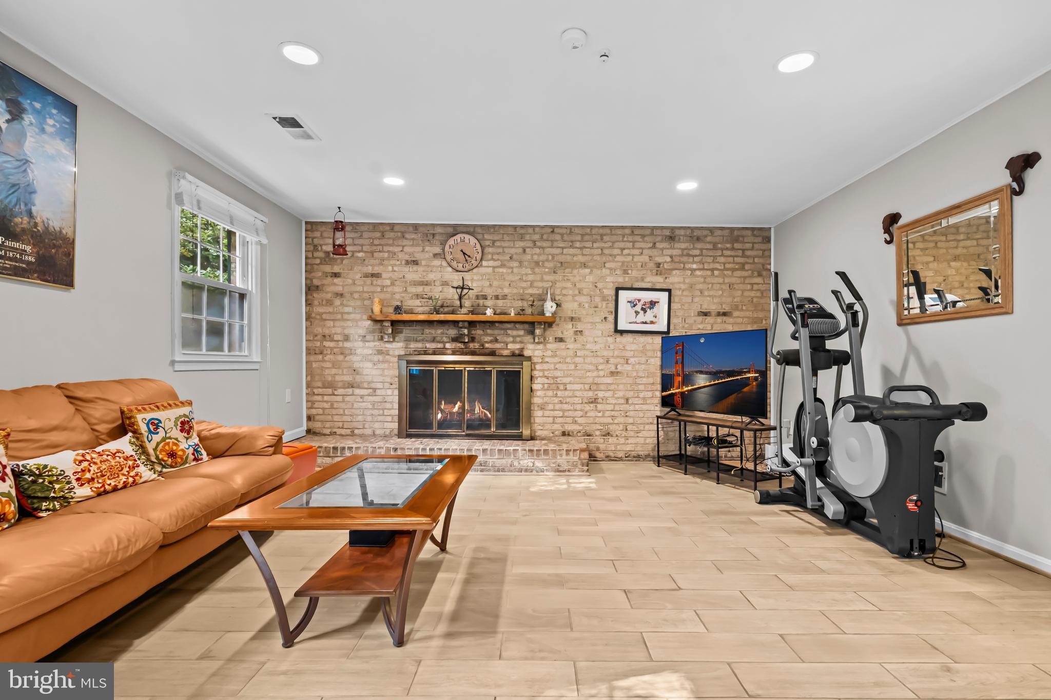 ROBERTS GLEN - Residential