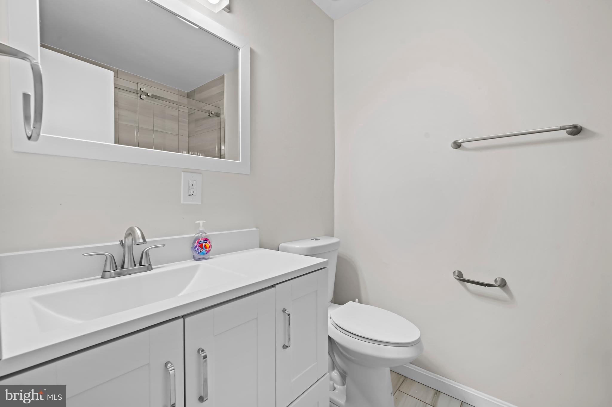 ROBERTS GLEN - Residential