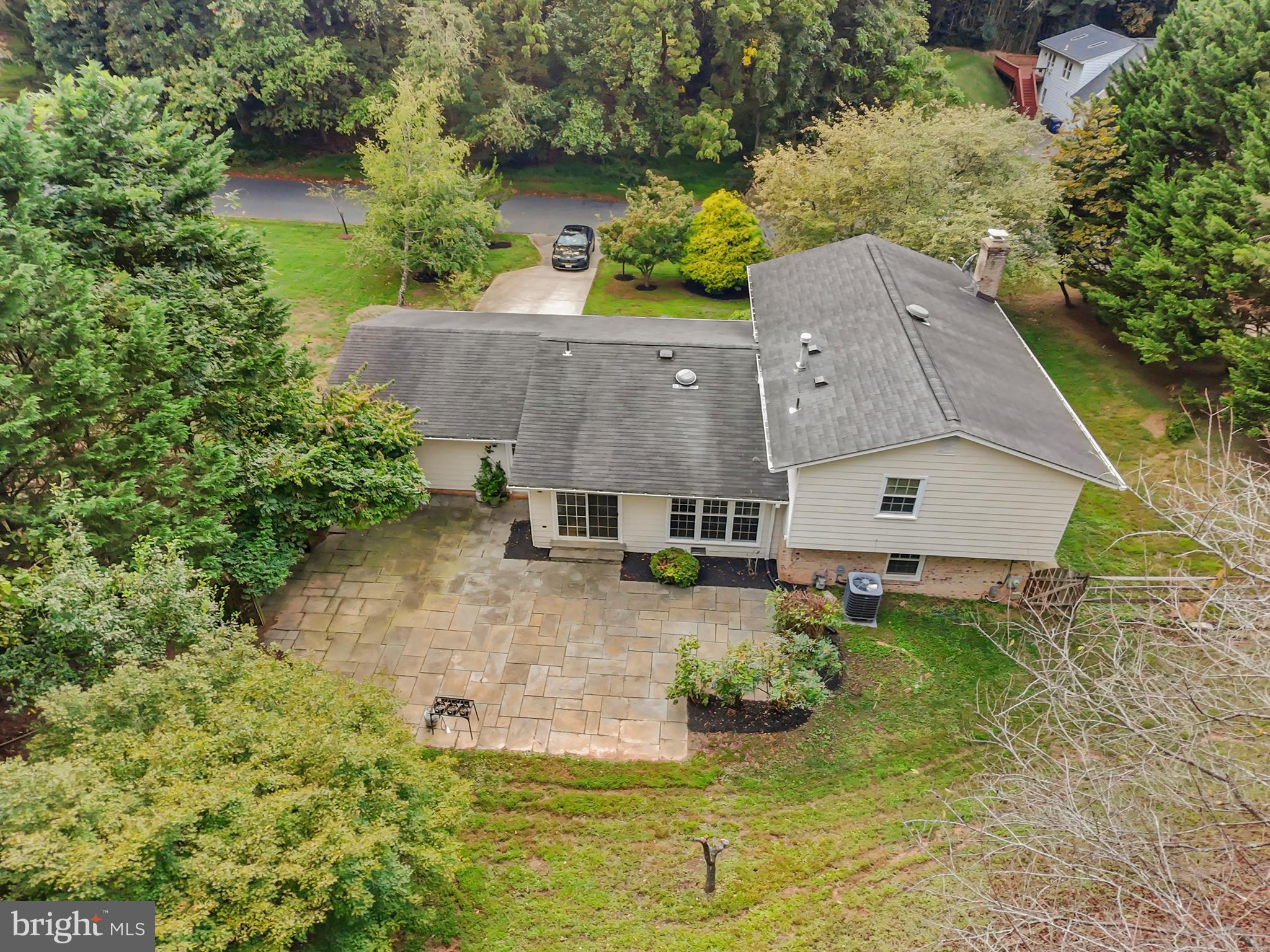 ROBERTS GLEN - Residential