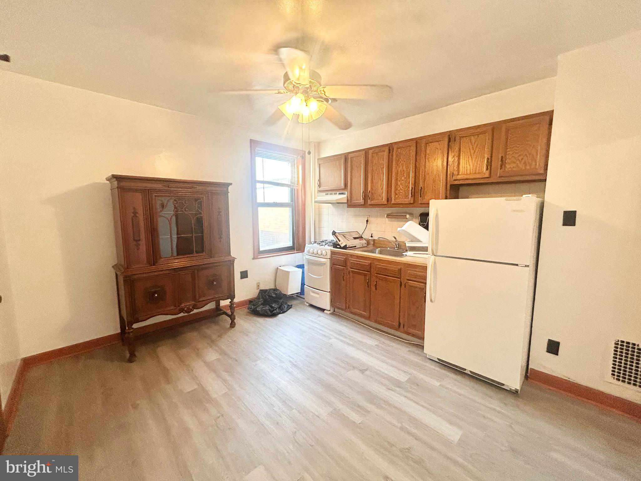 RITTENHOUSE SQUARE - Residential Lease