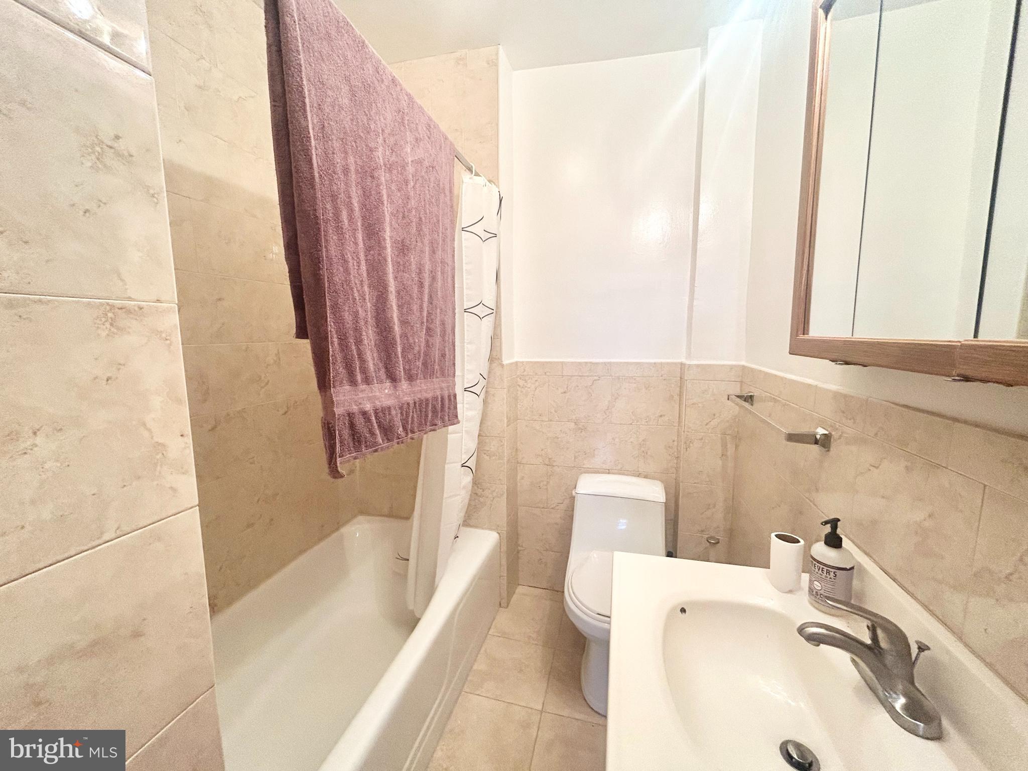 RITTENHOUSE SQUARE - Residential Lease