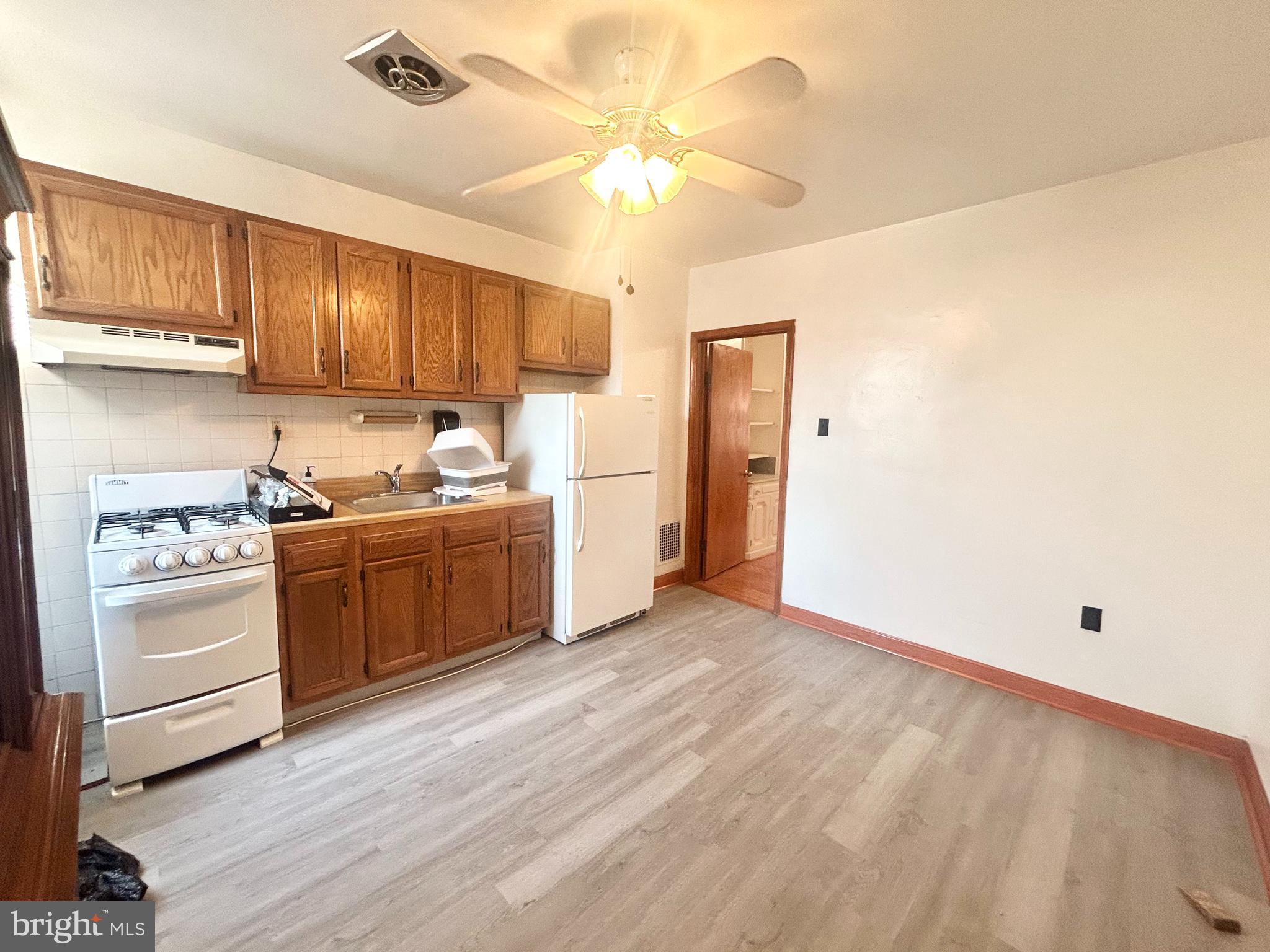 RITTENHOUSE SQUARE - Residential Lease